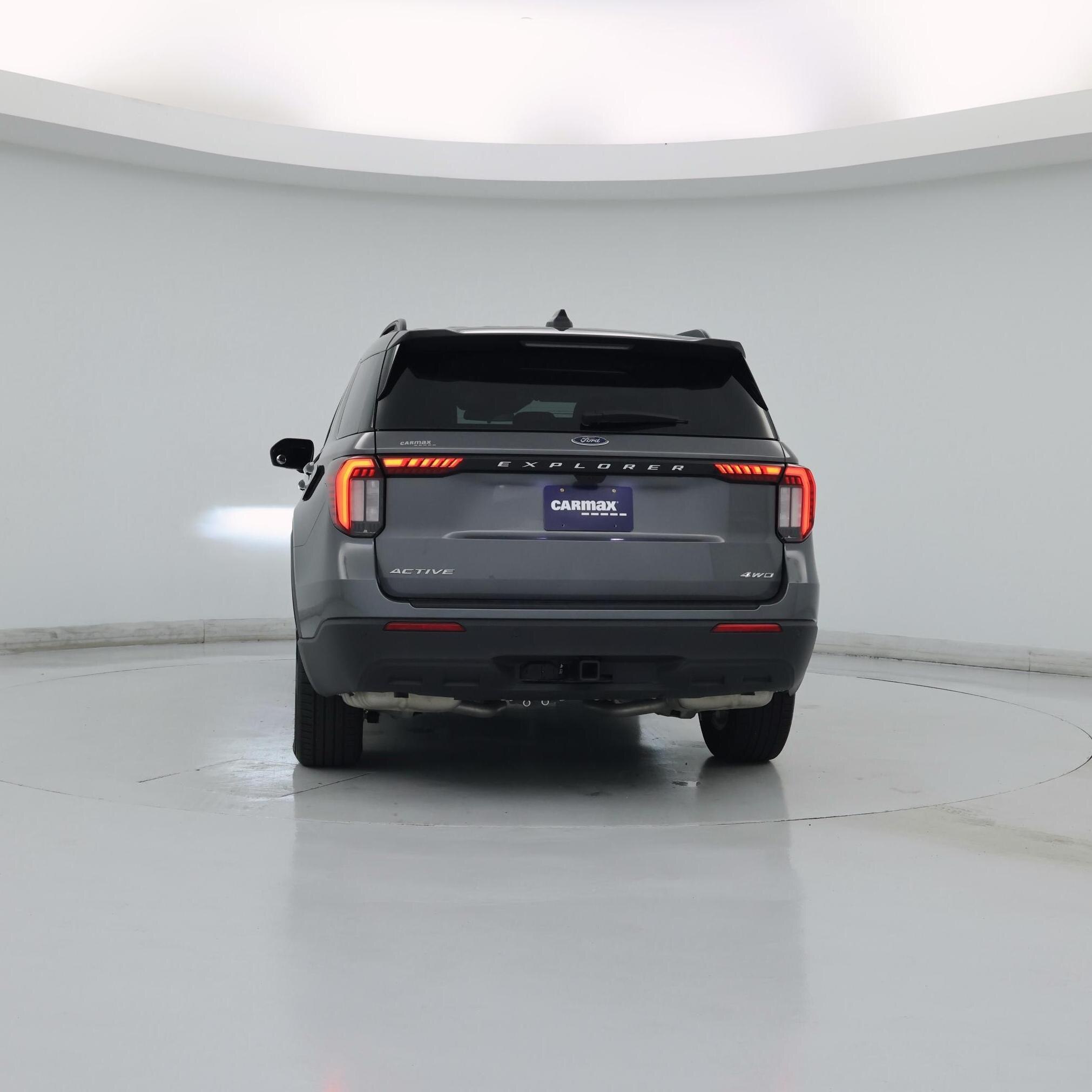 Thumbnail: 2025 Ford Explorer - 6