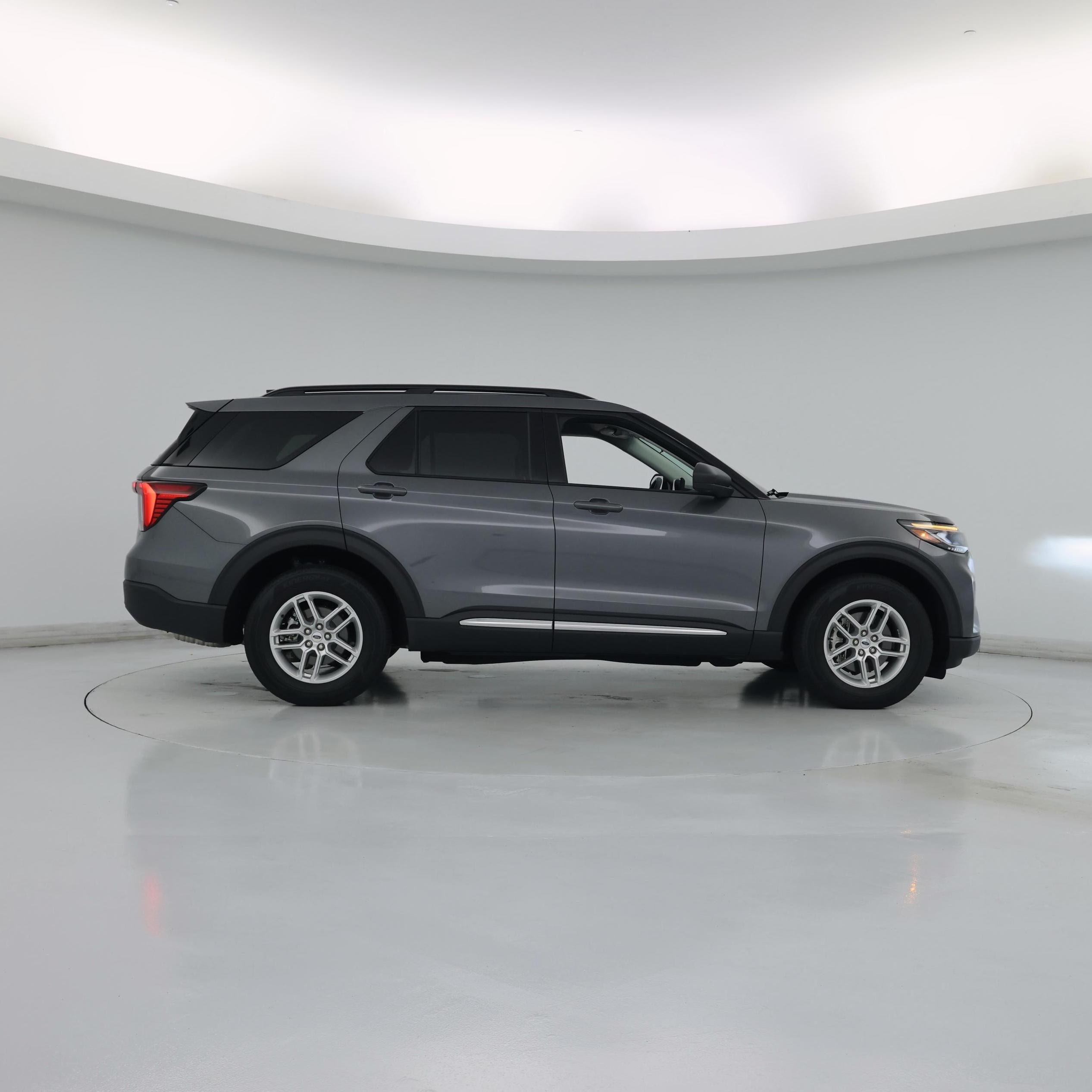 Thumbnail: 2025 Ford Explorer - 7