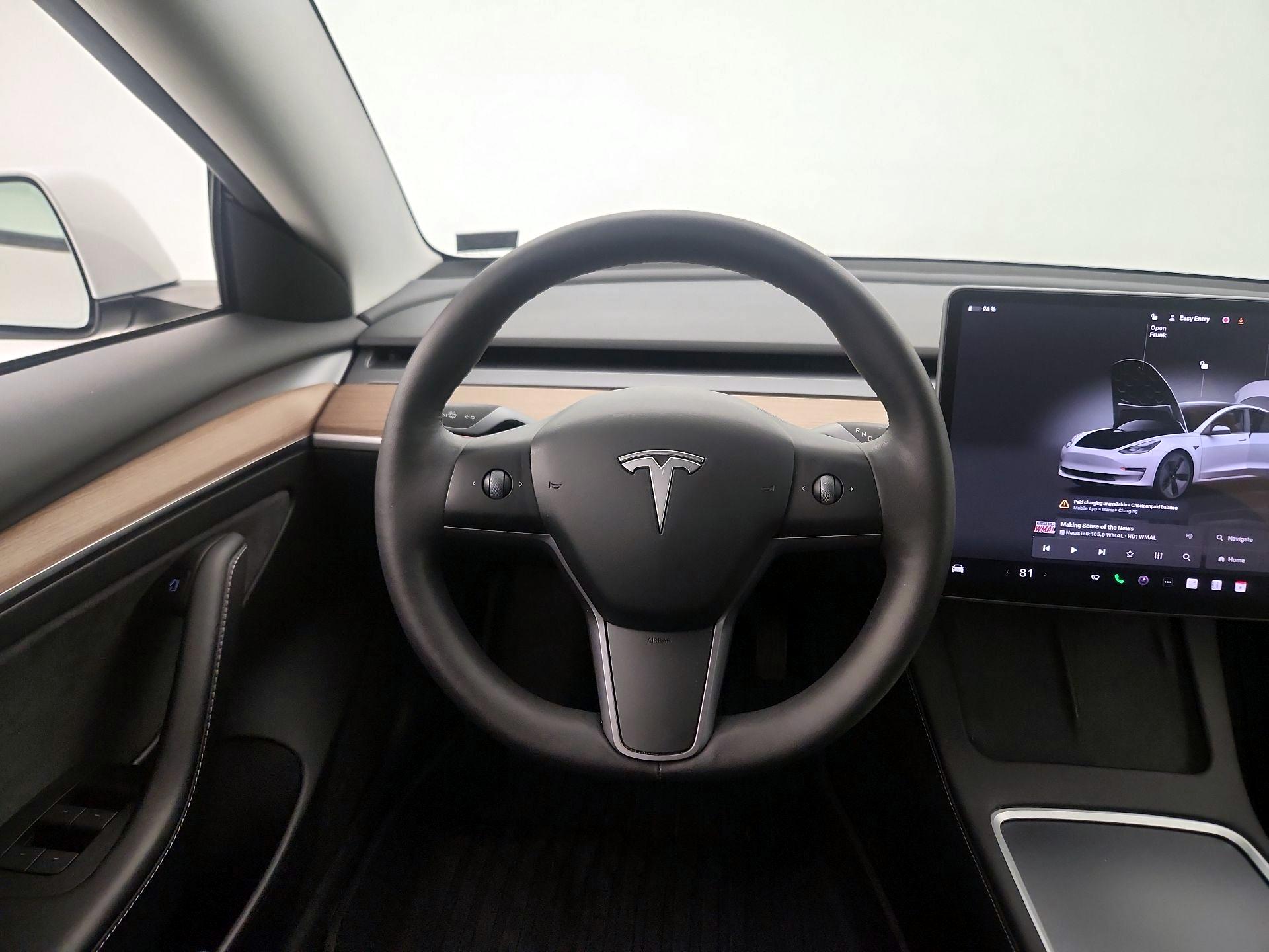 Thumbnail: 2023 Tesla Model 3 - 10