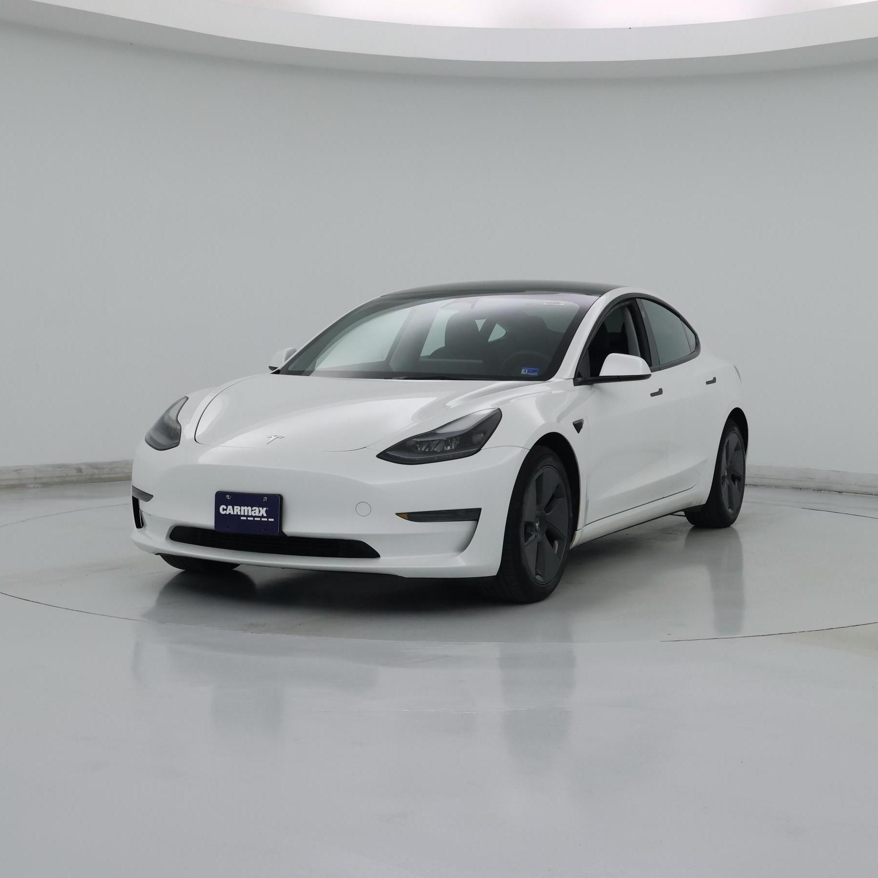 Thumbnail: 2023 Tesla Model 3 - 4