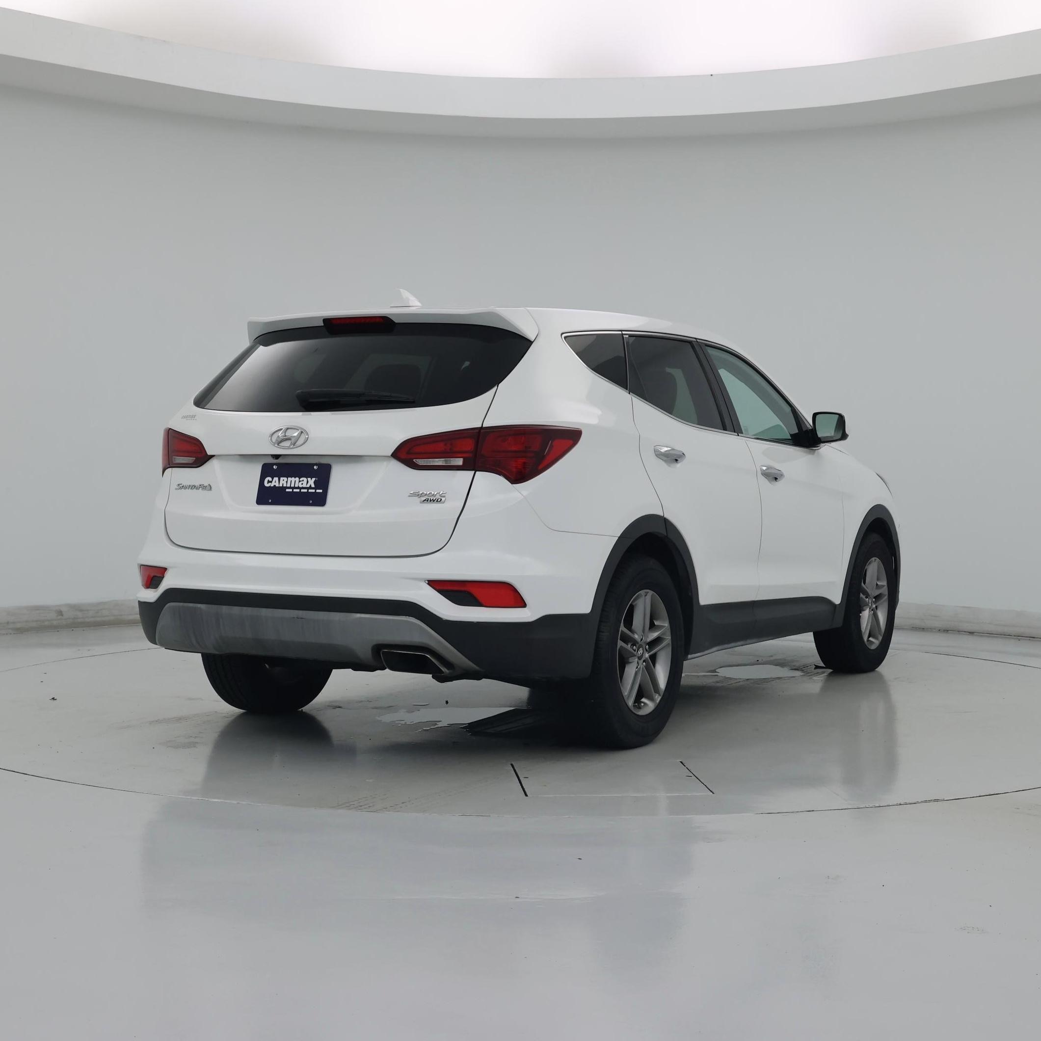 Thumbnail: 2017 Hyundai Santa Fe - 8