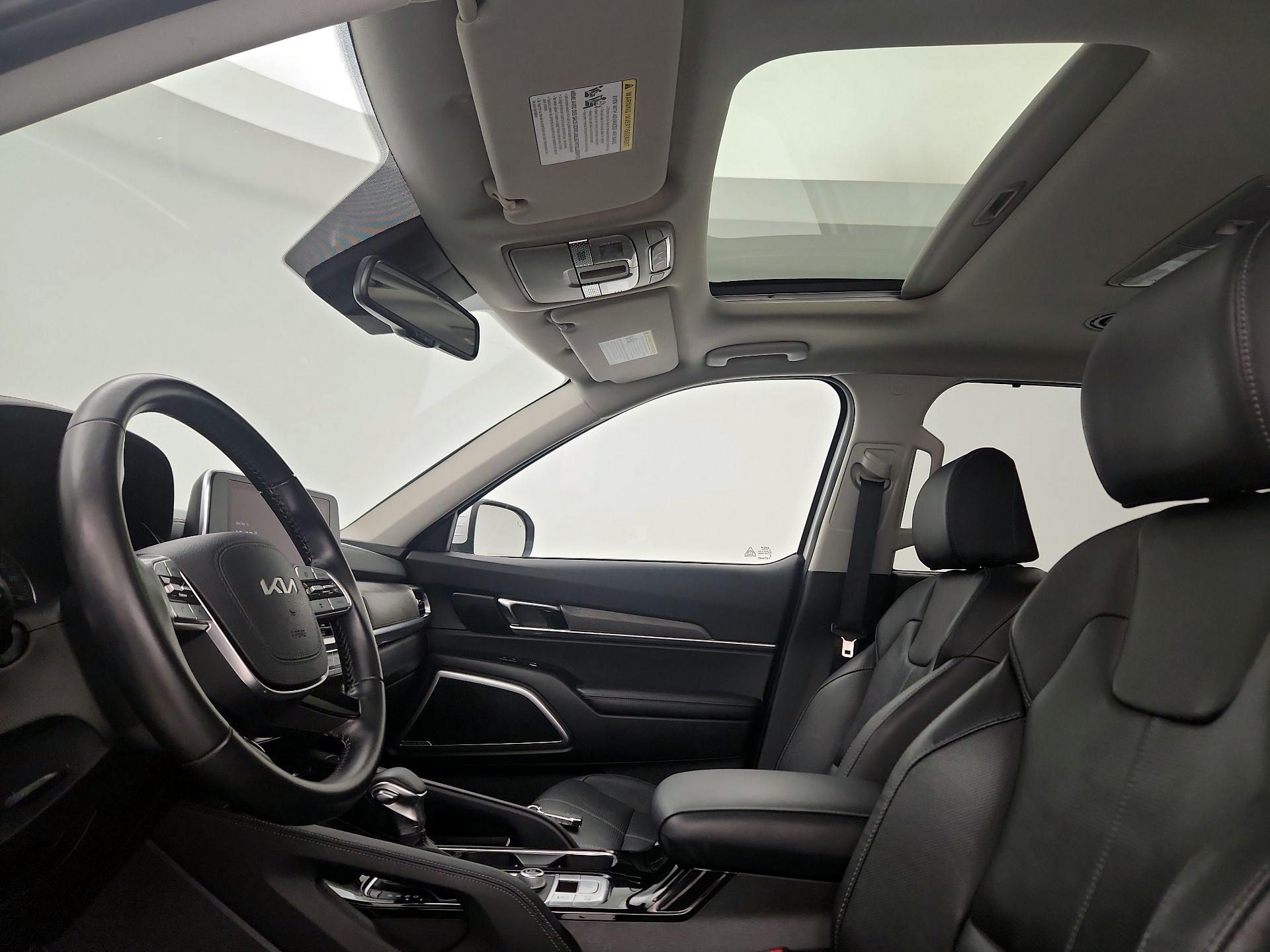 Thumbnail: 2022 Kia Telluride - 19