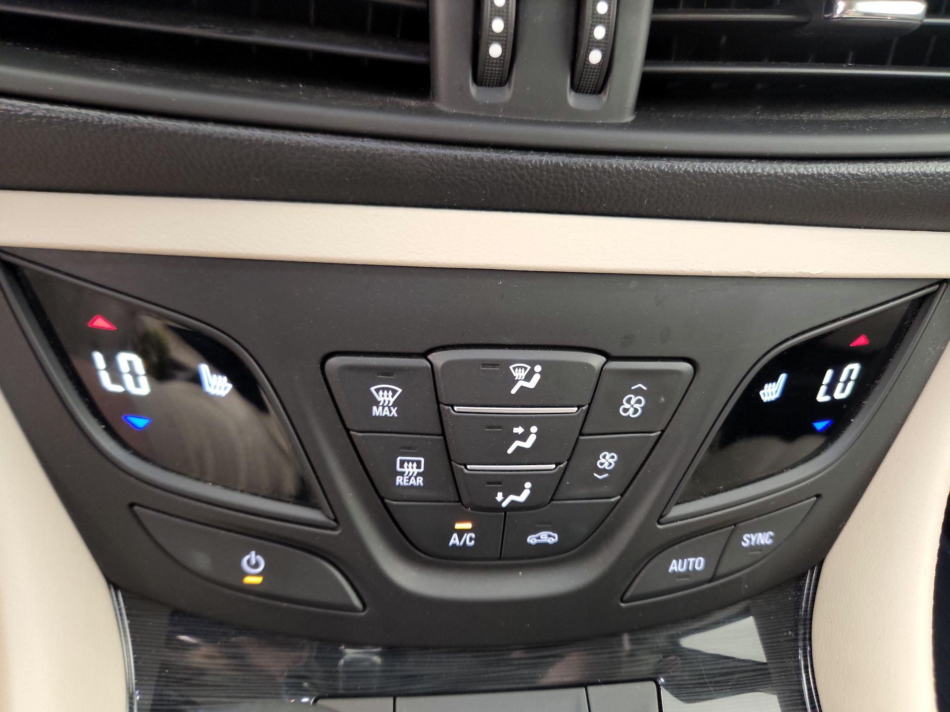 Thumbnail: 2018 Buick Envision - 16