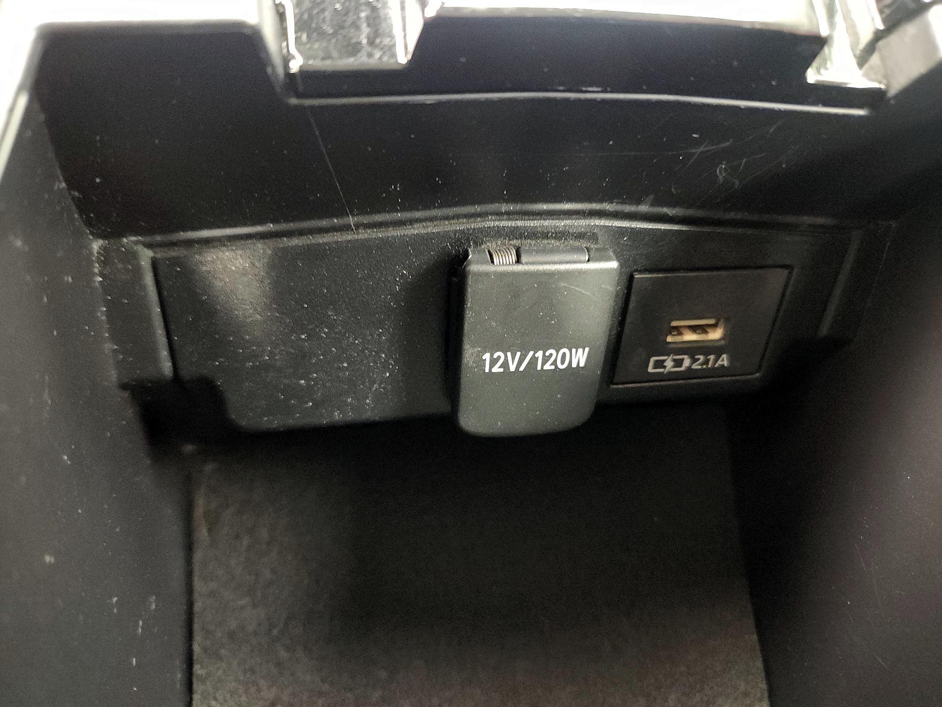 Thumbnail: 2020 Toyota Corolla - 18