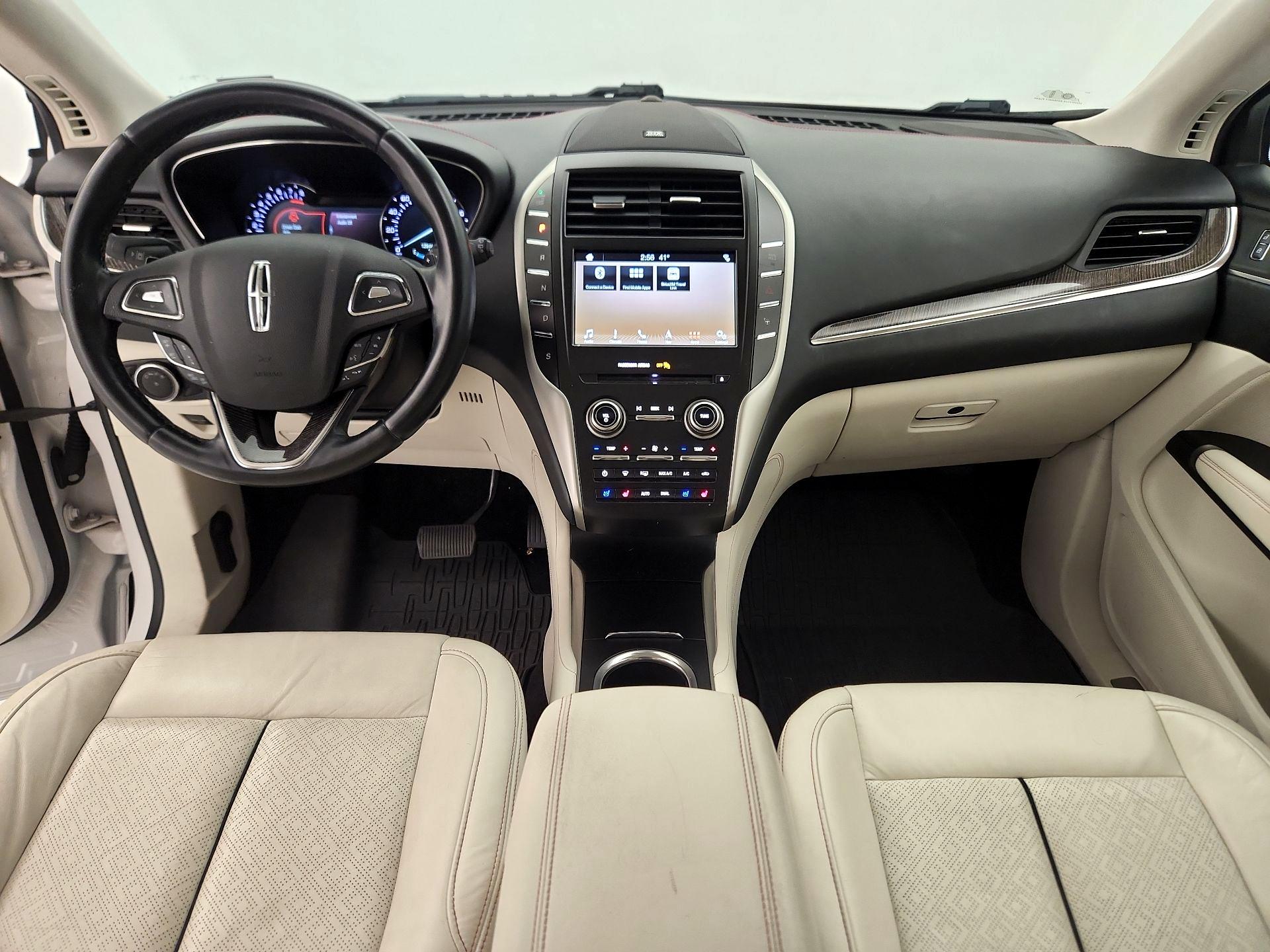 Thumbnail: 2019 Lincoln MKC - 9