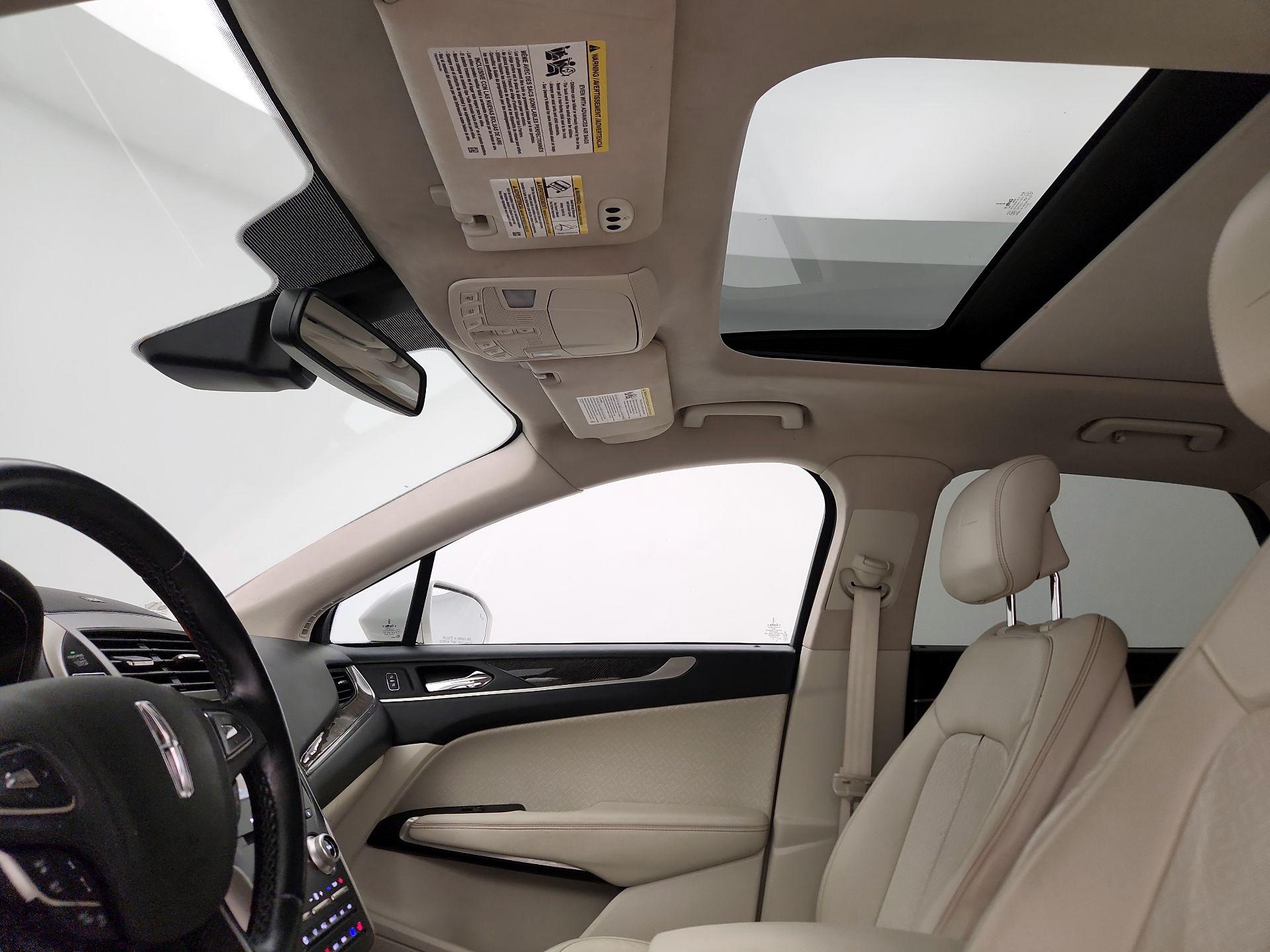 Thumbnail: 2019 Lincoln MKC - 19
