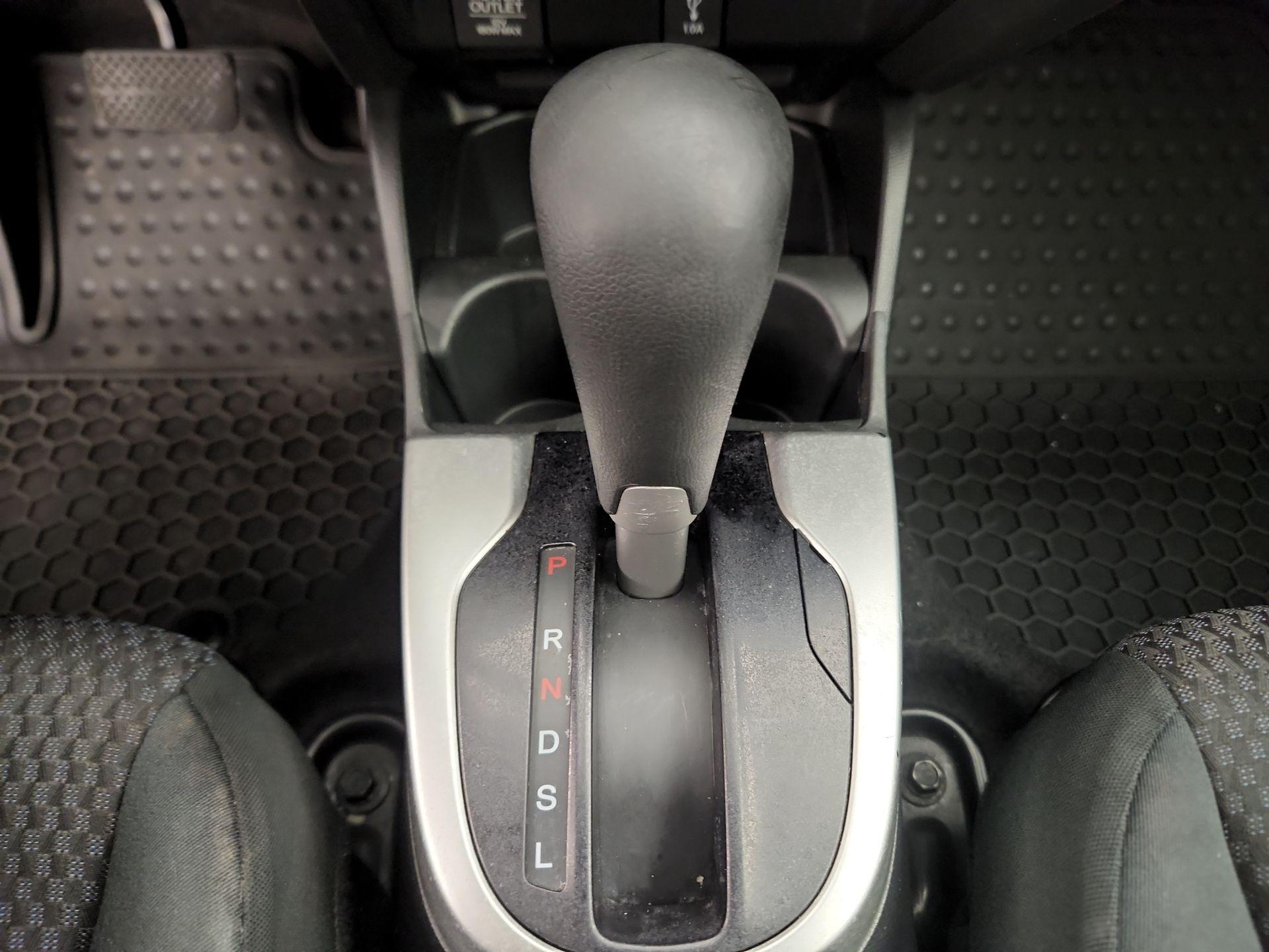 Thumbnail: 2018 Honda Fit - 17