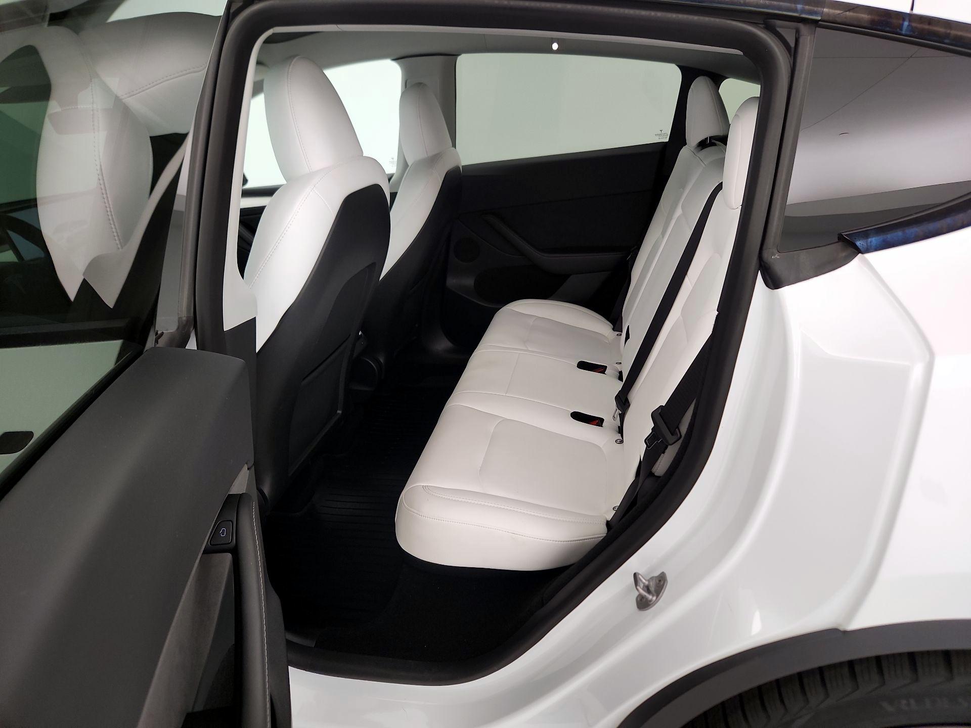 Thumbnail: 2023 Tesla Model Y - 19