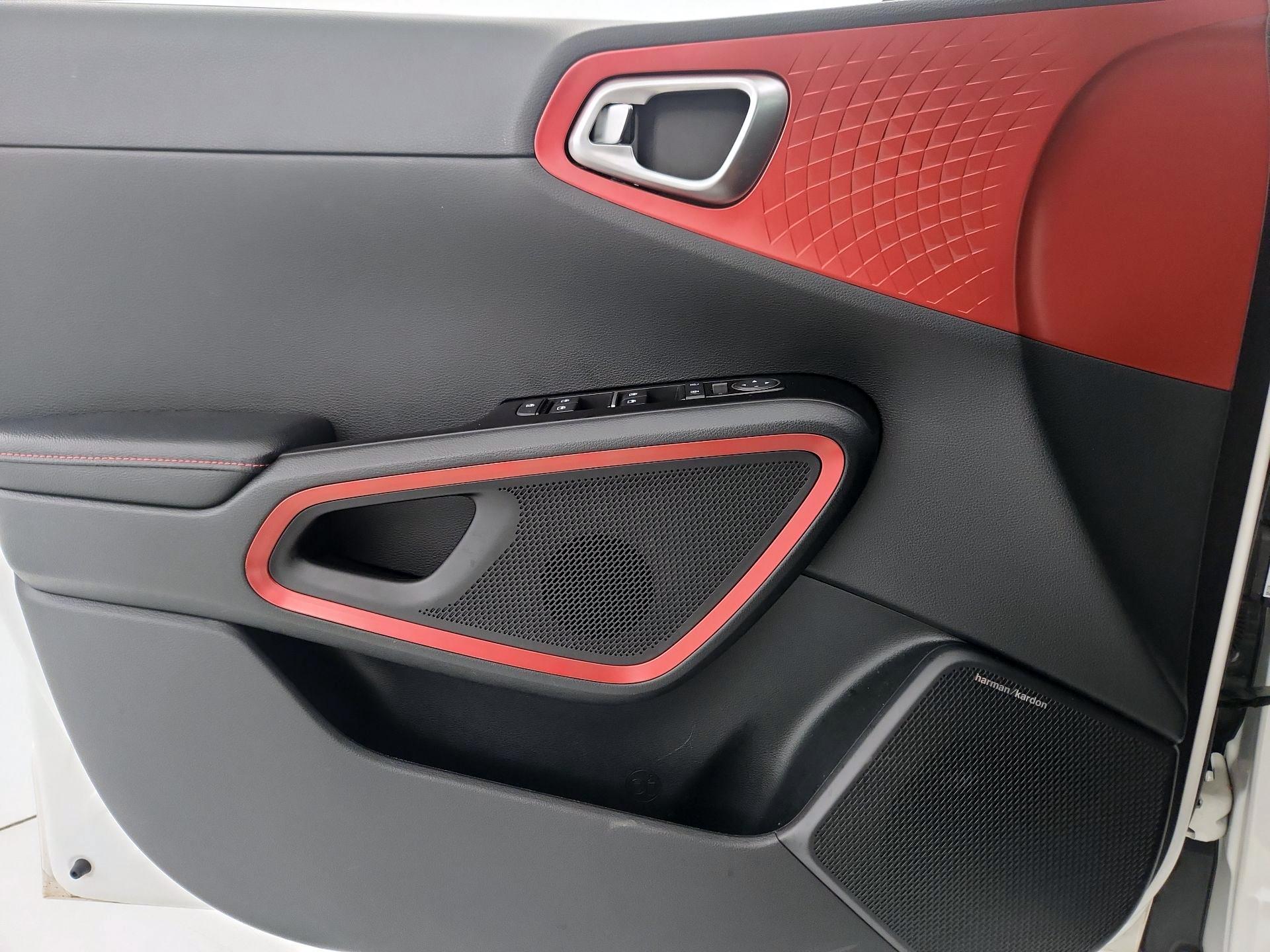 Thumbnail: 2023 Kia Soul - 12