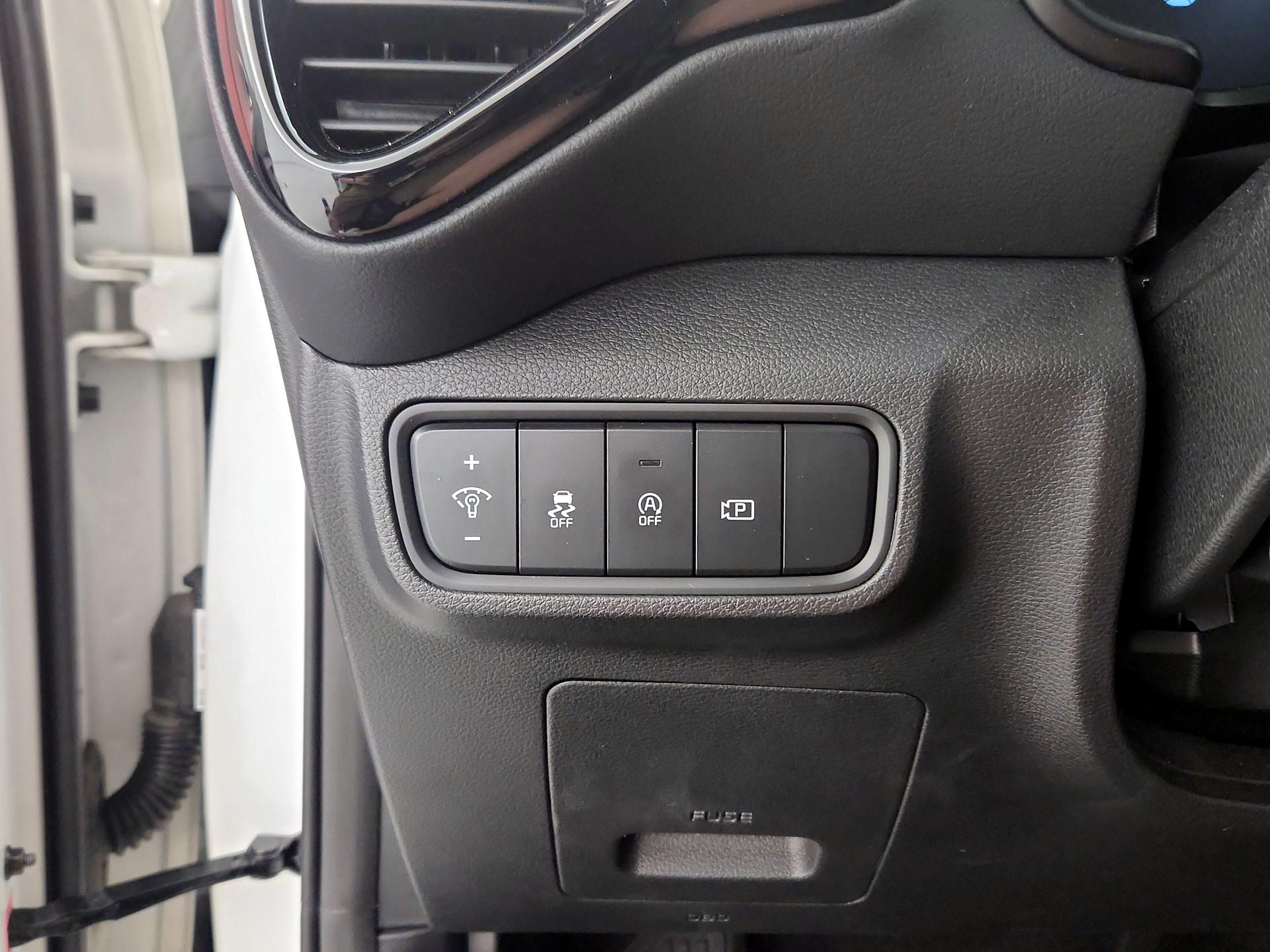 Thumbnail: 2023 Kia Soul - 13