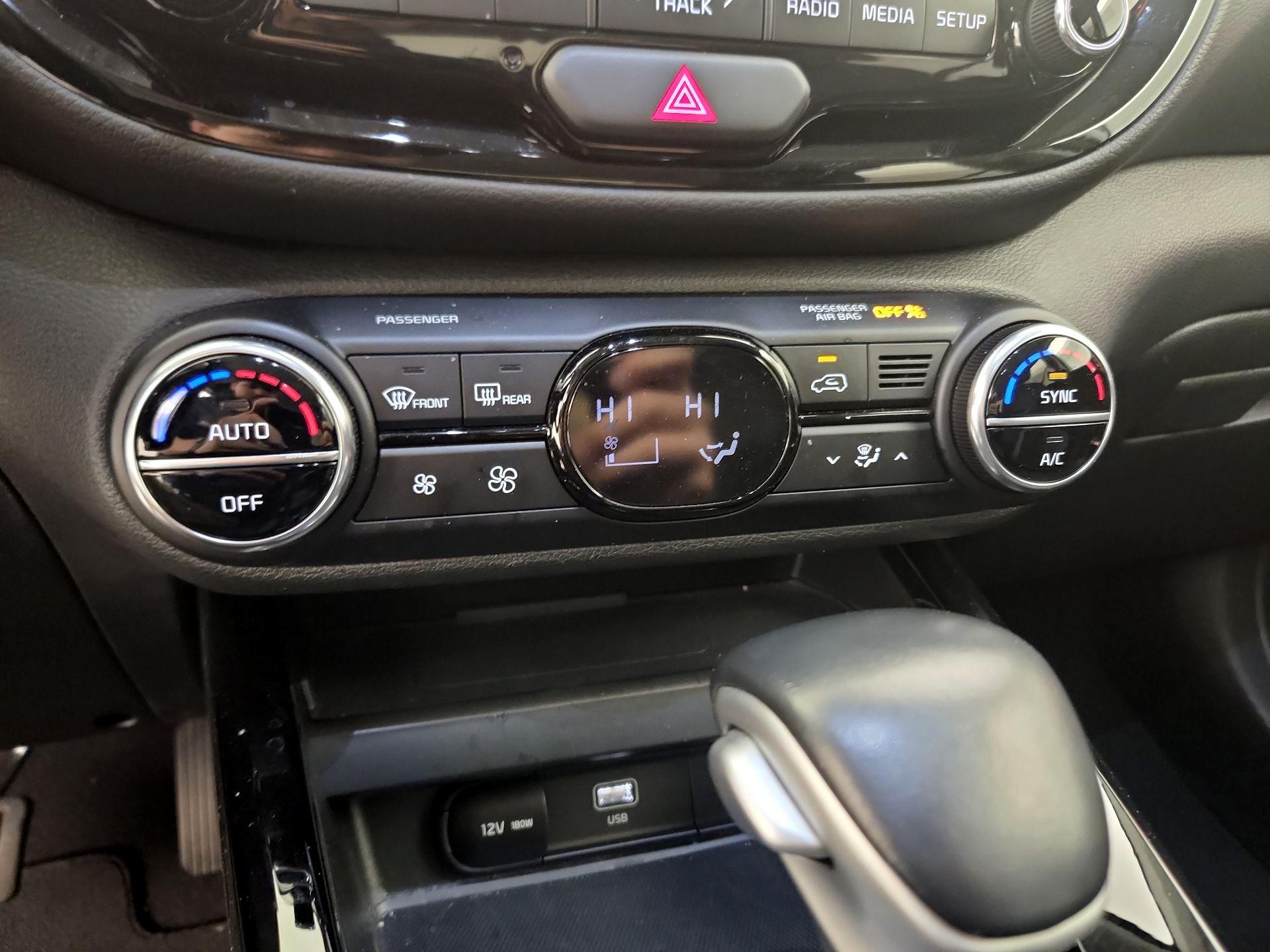 Thumbnail: 2023 Kia Soul - 16