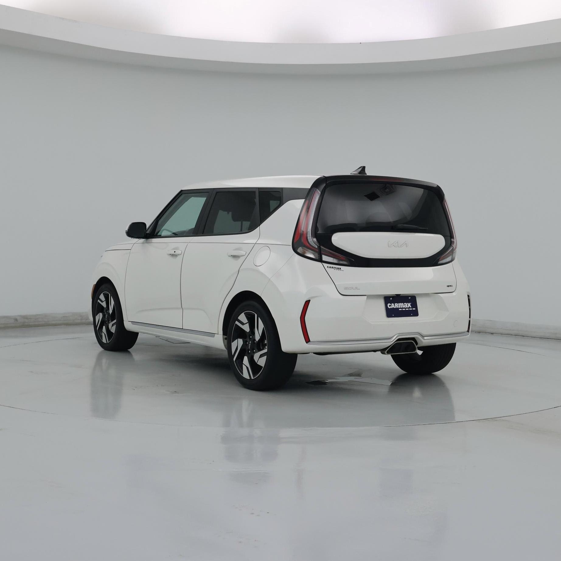 Thumbnail: 2023 Kia Soul - 2