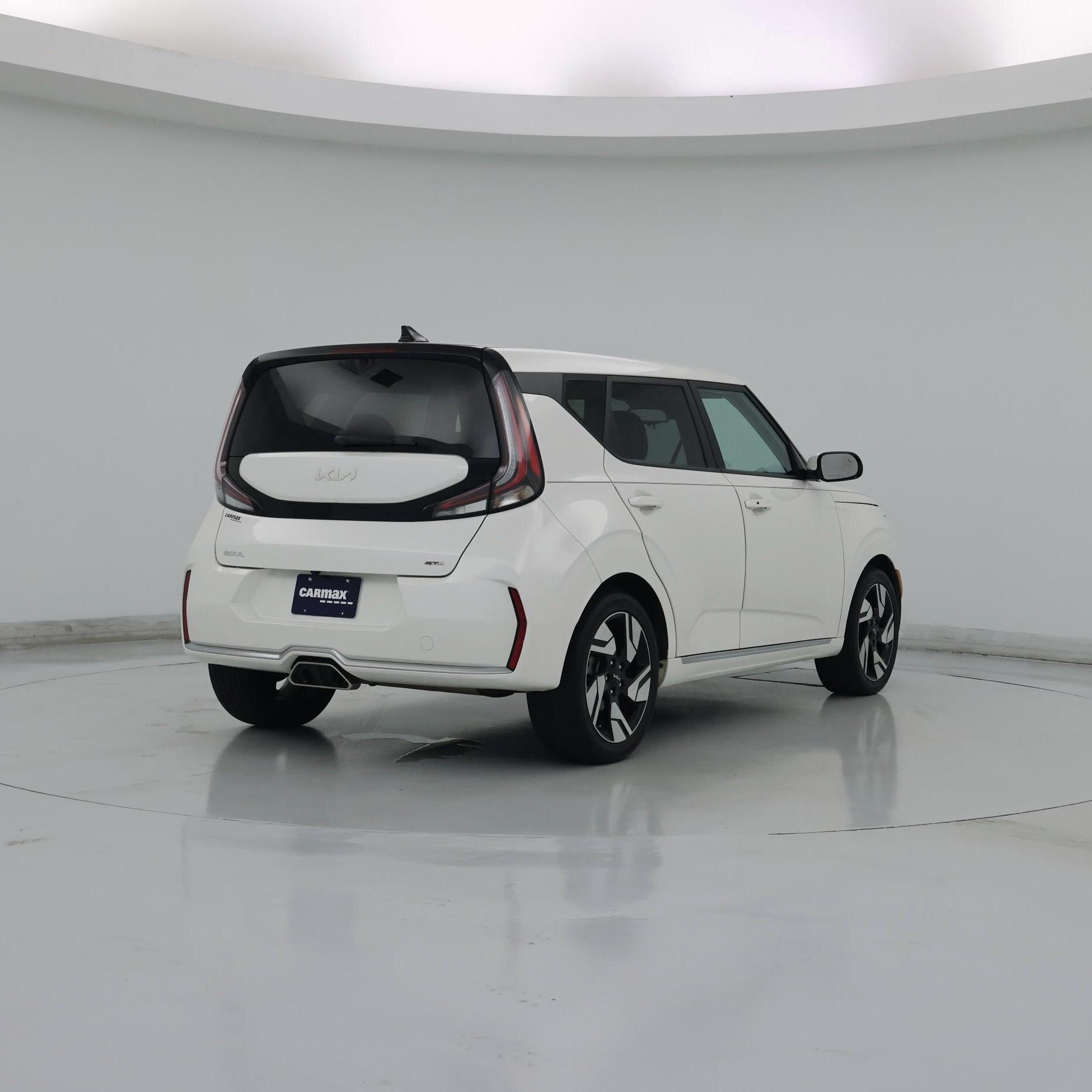 Thumbnail: 2023 Kia Soul - 8