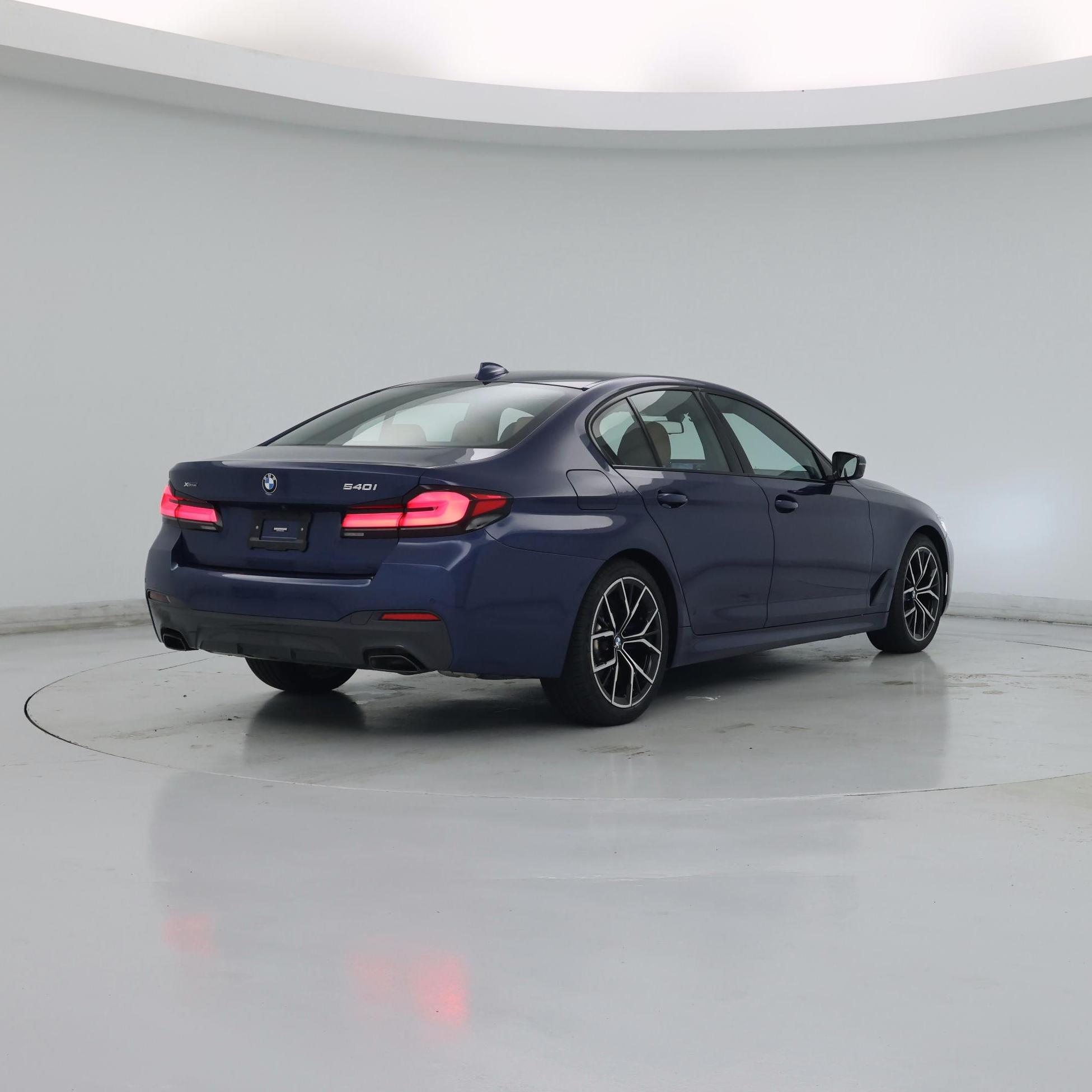 Thumbnail: 2022 BMW 5 Series - 8