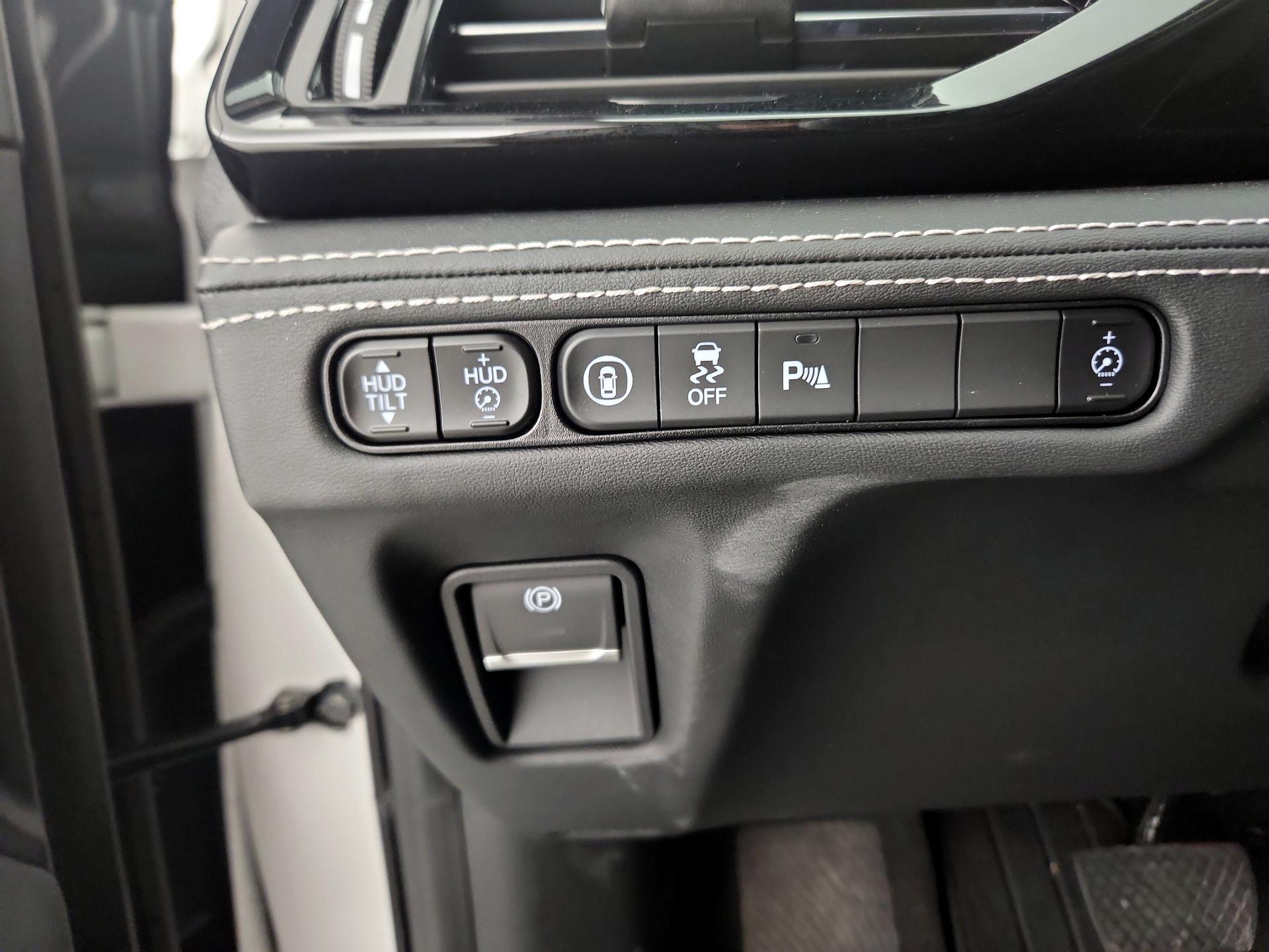 Thumbnail: 2024 Acura MDX - 13