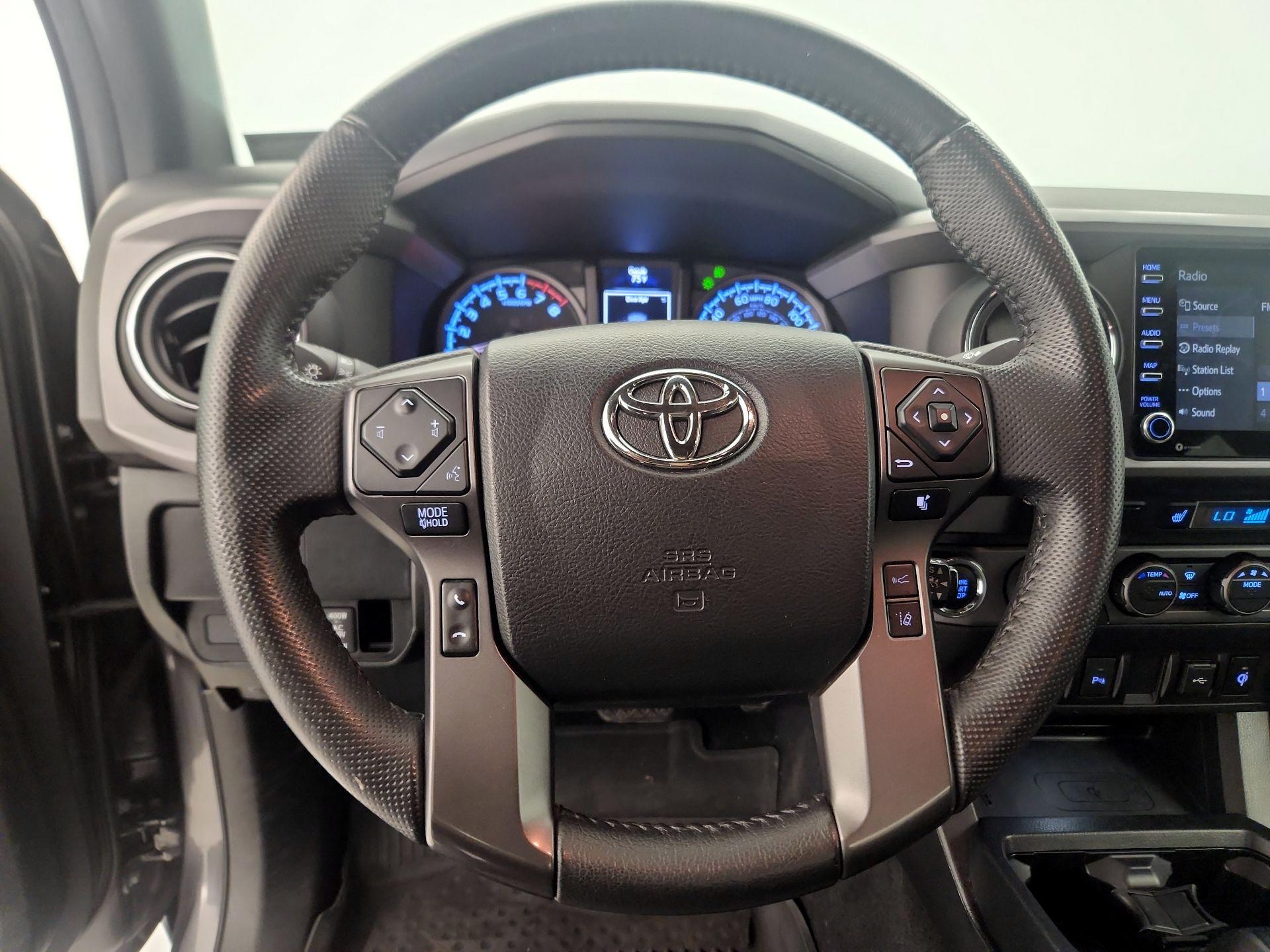 Thumbnail: 2021 Toyota Tacoma - 10