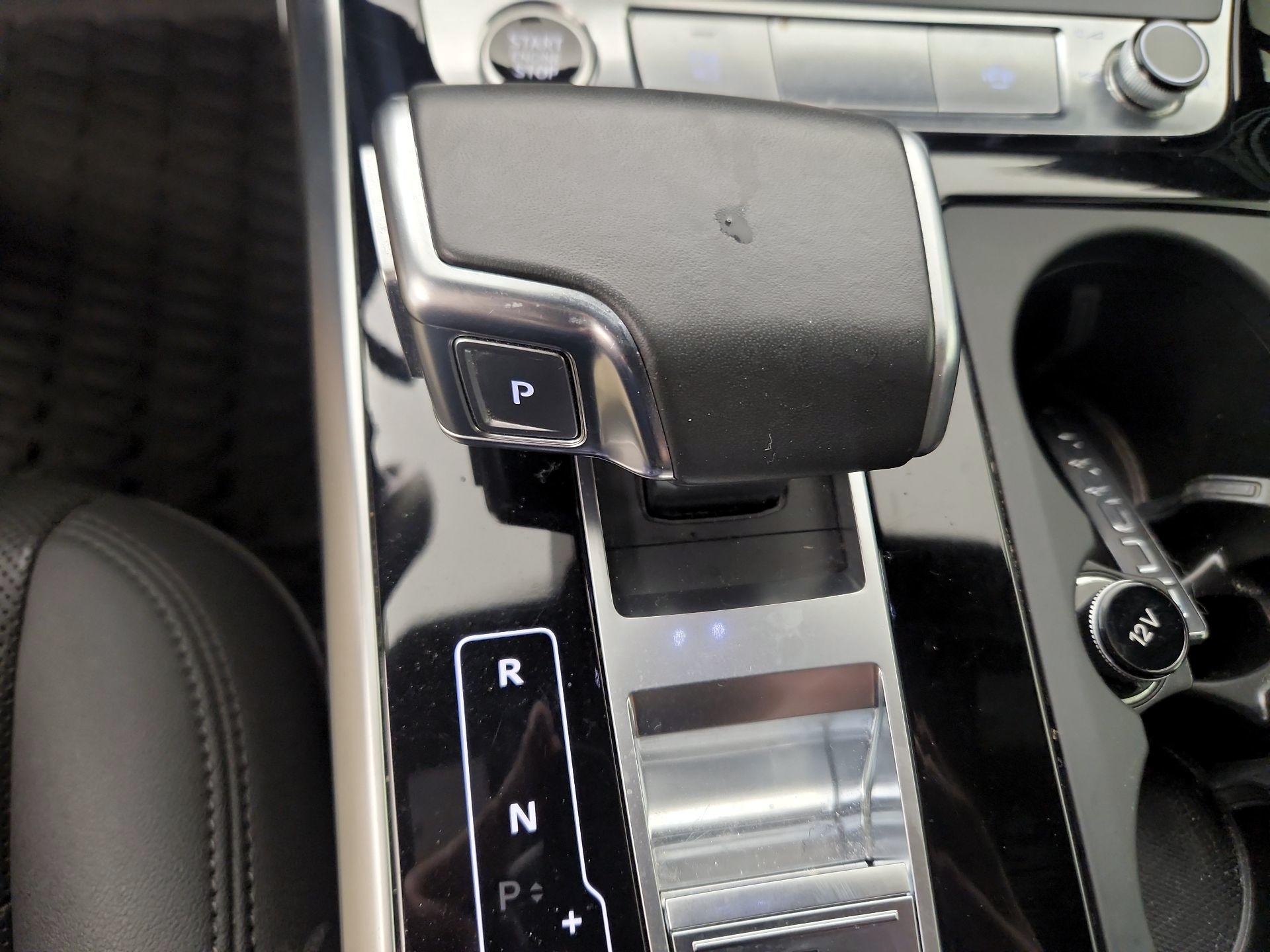 Thumbnail: 2021 Audi Q7 - 17