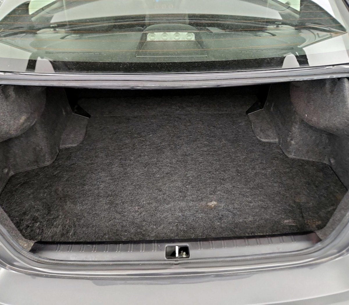 Trunk/Cargo (Seats Up)