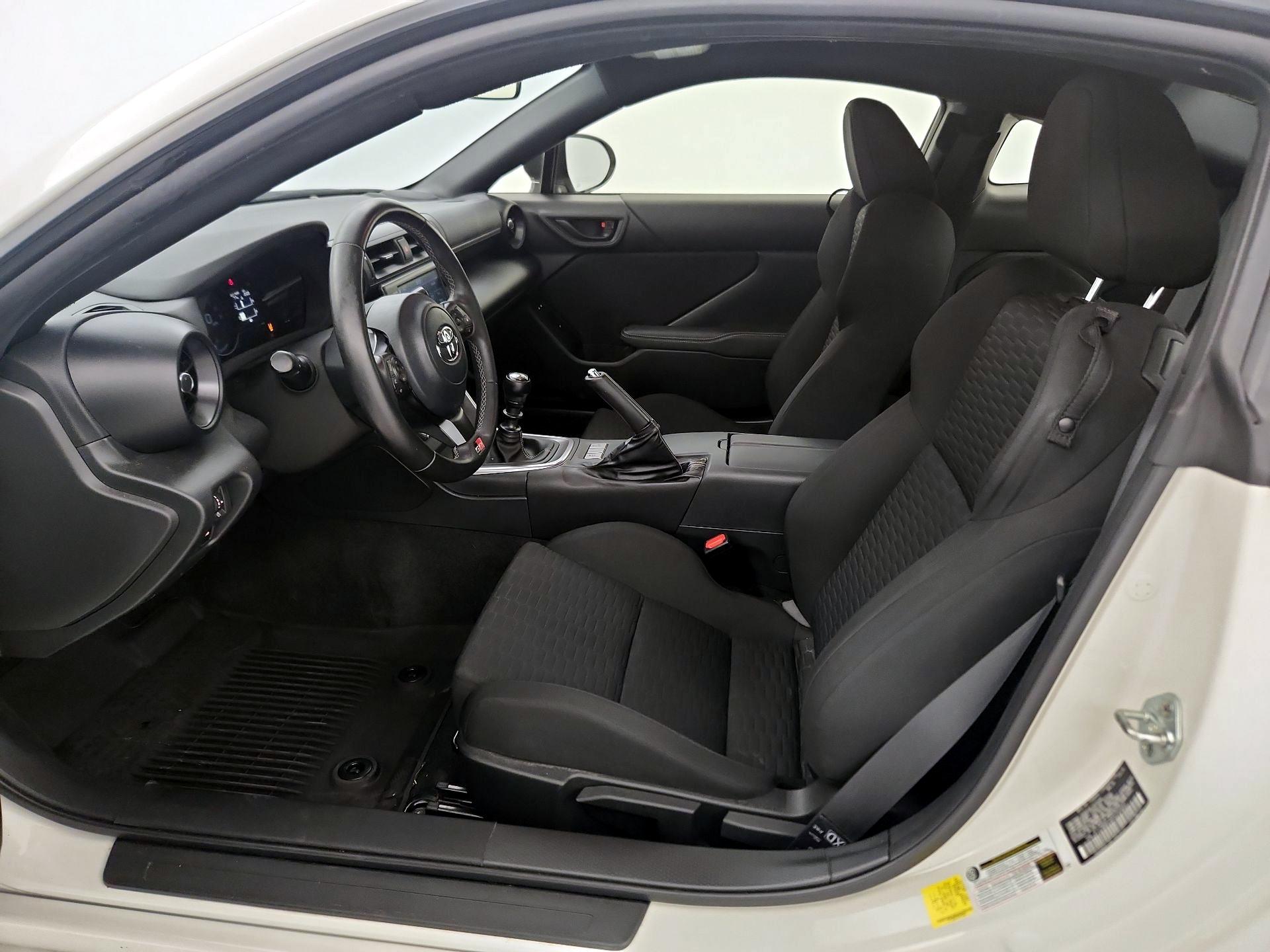 Thumbnail: 2024 Toyota GR86 - 11