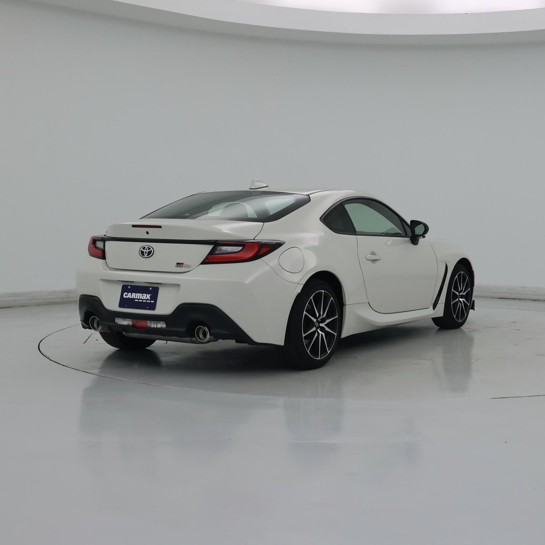 Thumbnail: 2024 Toyota GR86 - 8