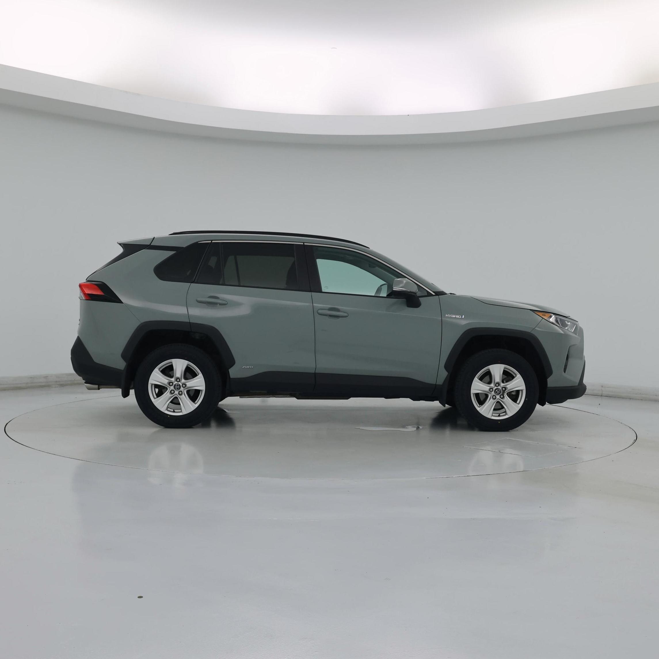Thumbnail: 2021 Toyota RAV4 - 7