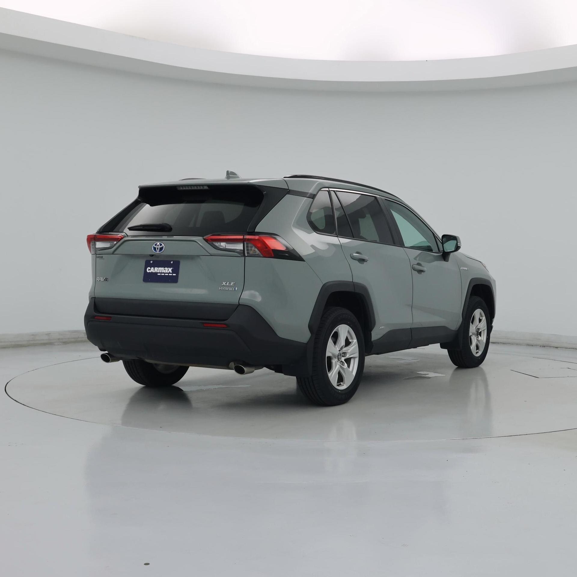 Thumbnail: 2021 Toyota RAV4 - 8