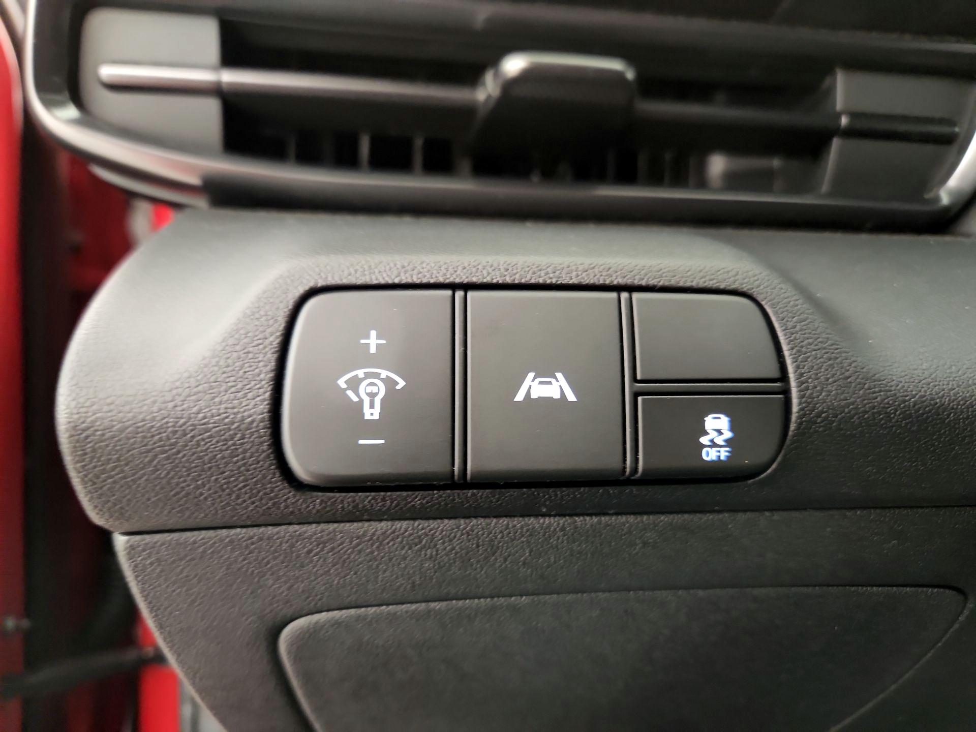 Thumbnail: 2021 Hyundai Elantra - 13