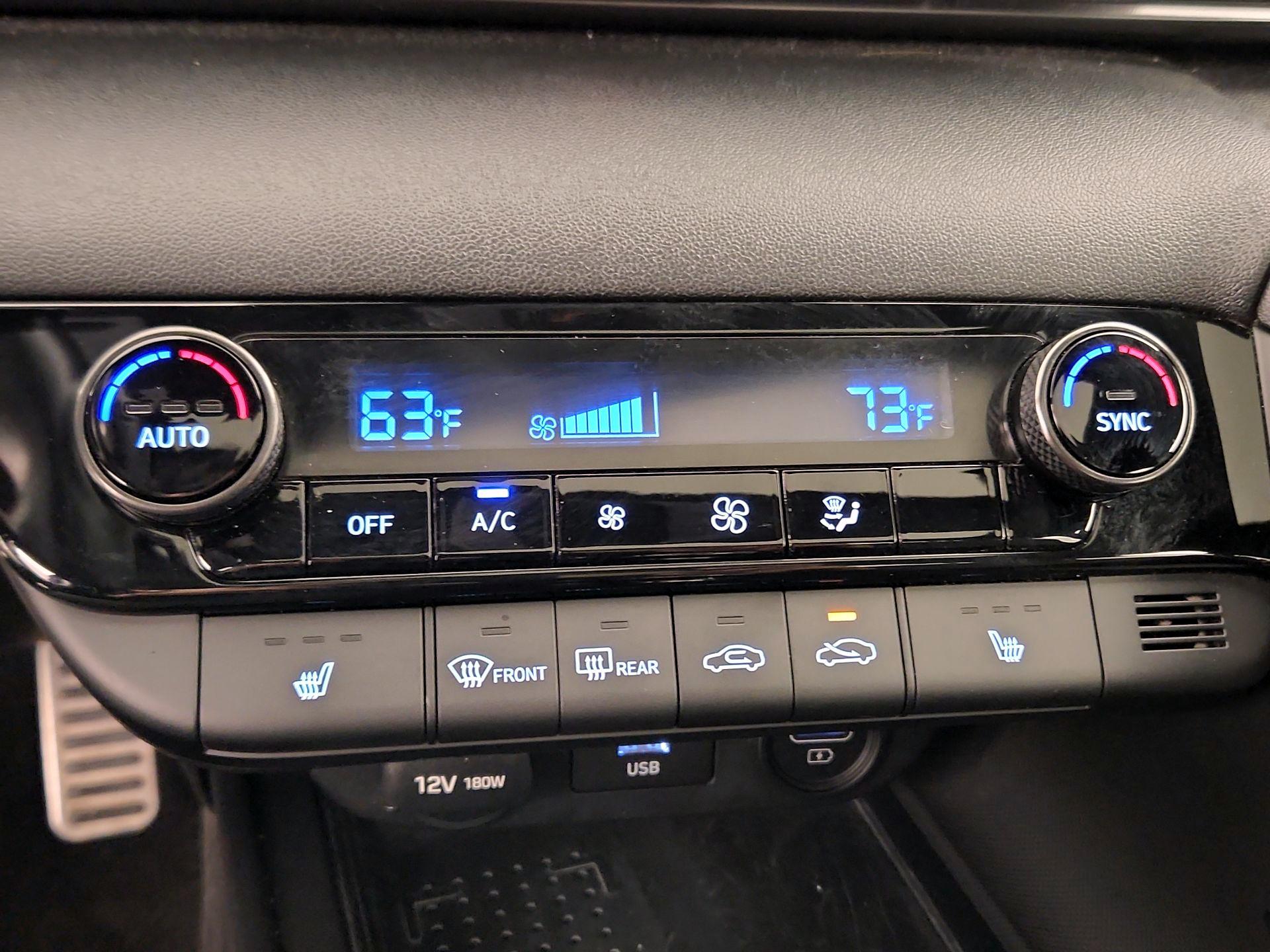 Thumbnail: 2021 Hyundai Elantra - 16