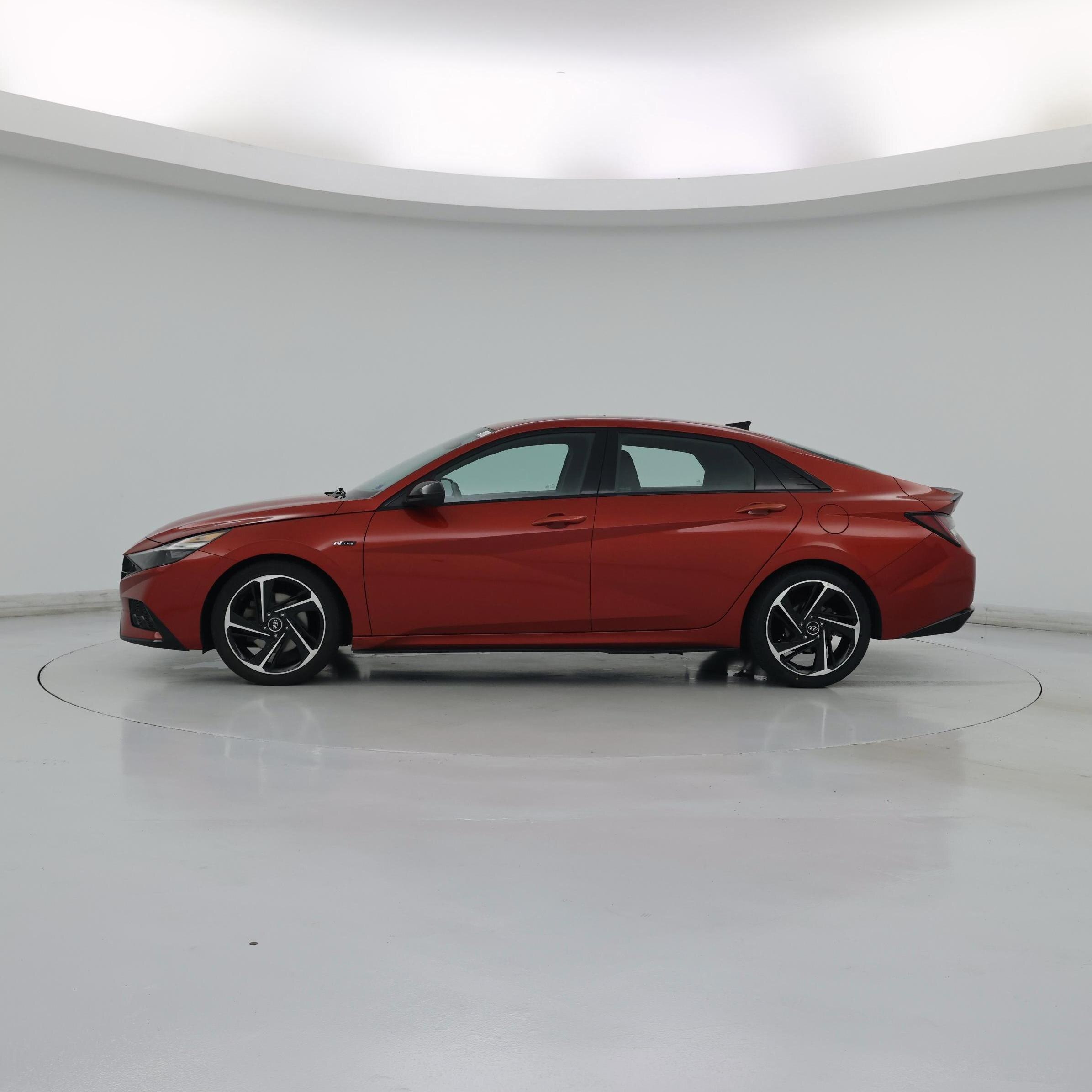 Thumbnail: 2021 Hyundai Elantra - 3