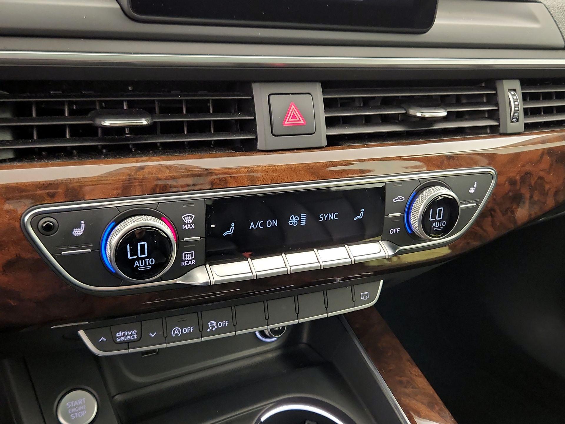 Thumbnail: 2019 Audi A4 - 16