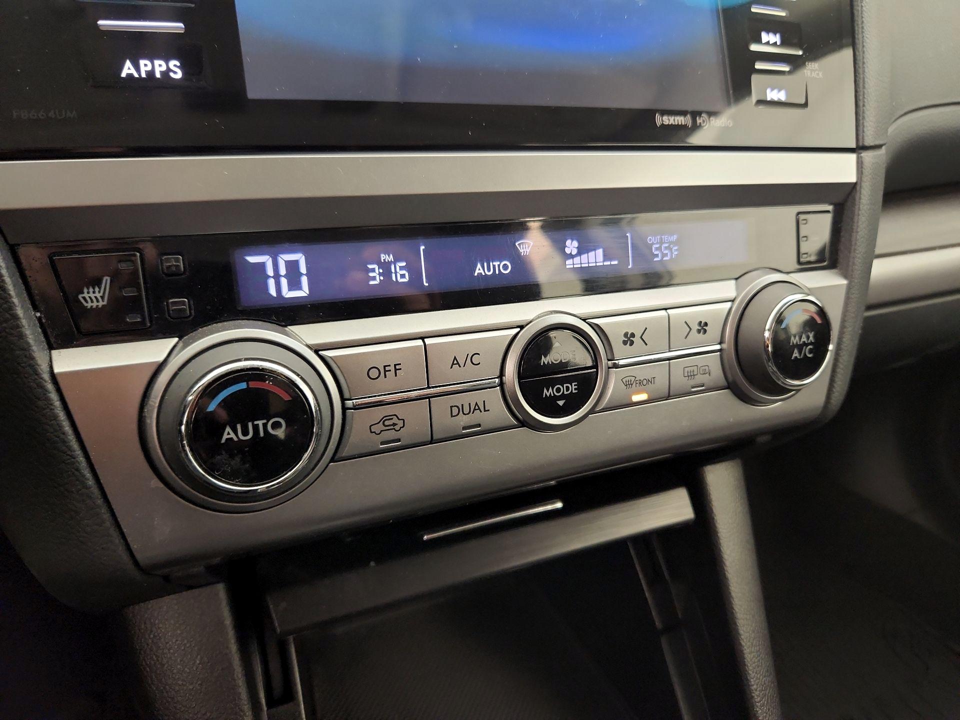 Thumbnail: 2015 Subaru Legacy - 16