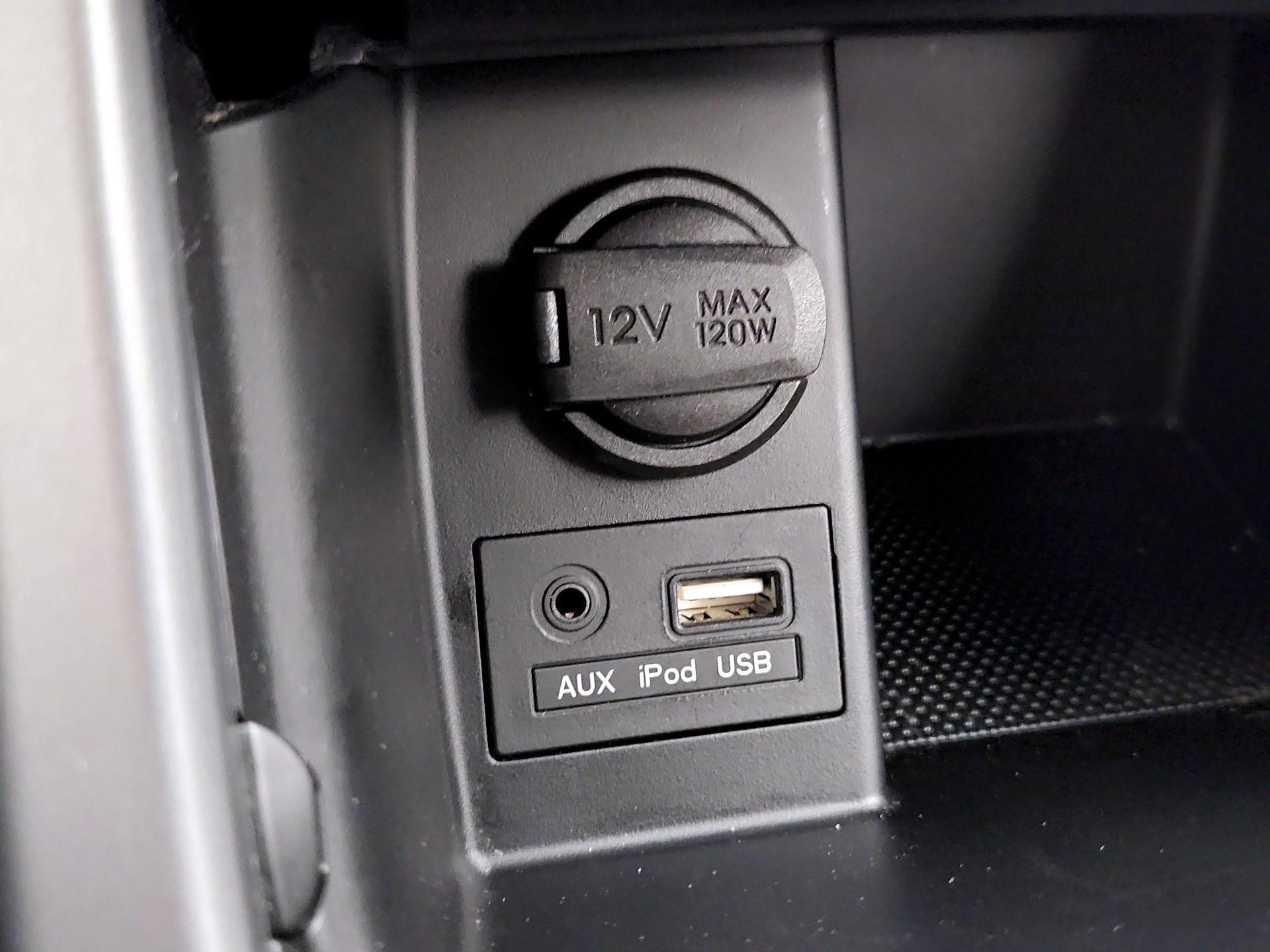 Thumbnail: 2016 Hyundai Elantra - 17