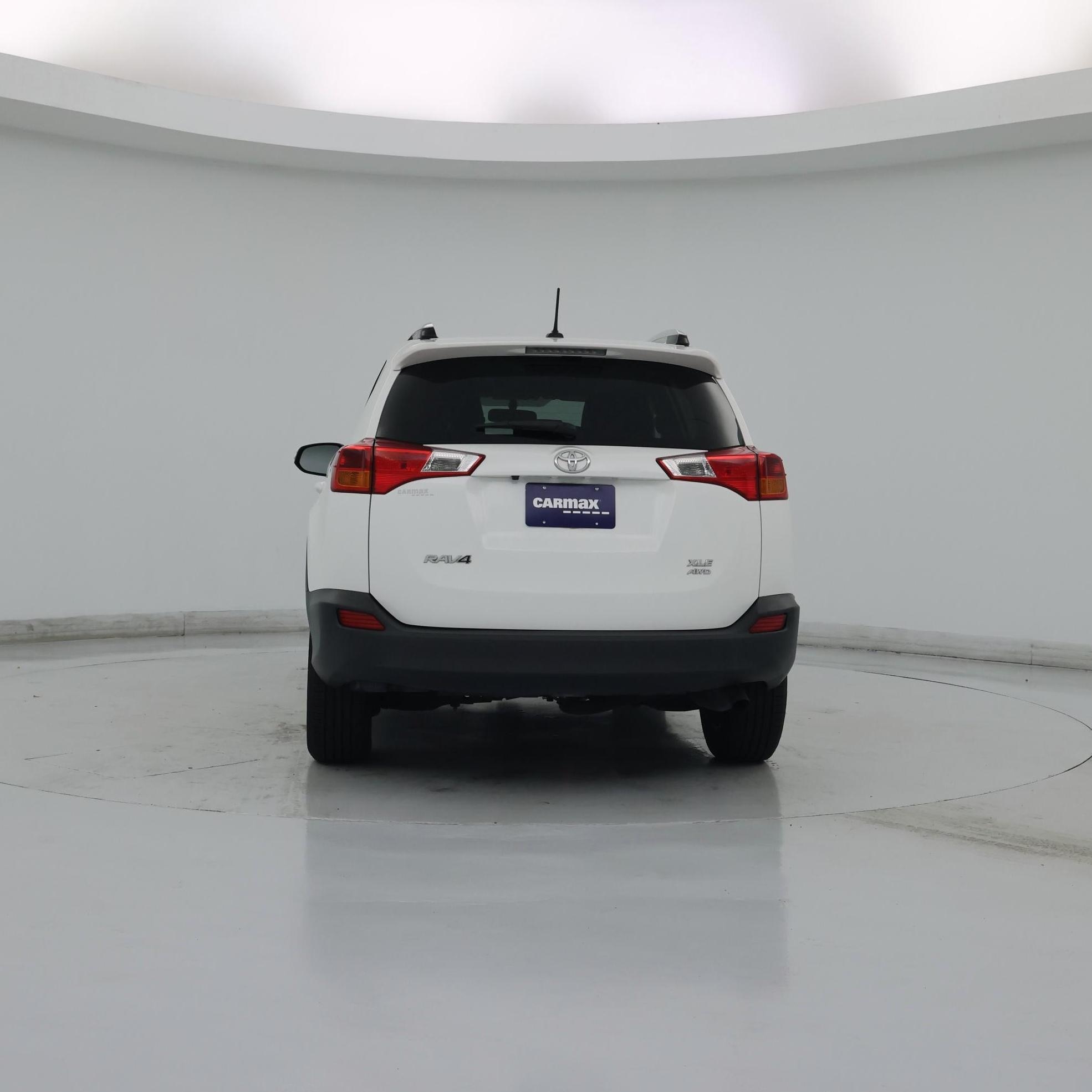 Thumbnail: 2015 Toyota RAV4 - 6