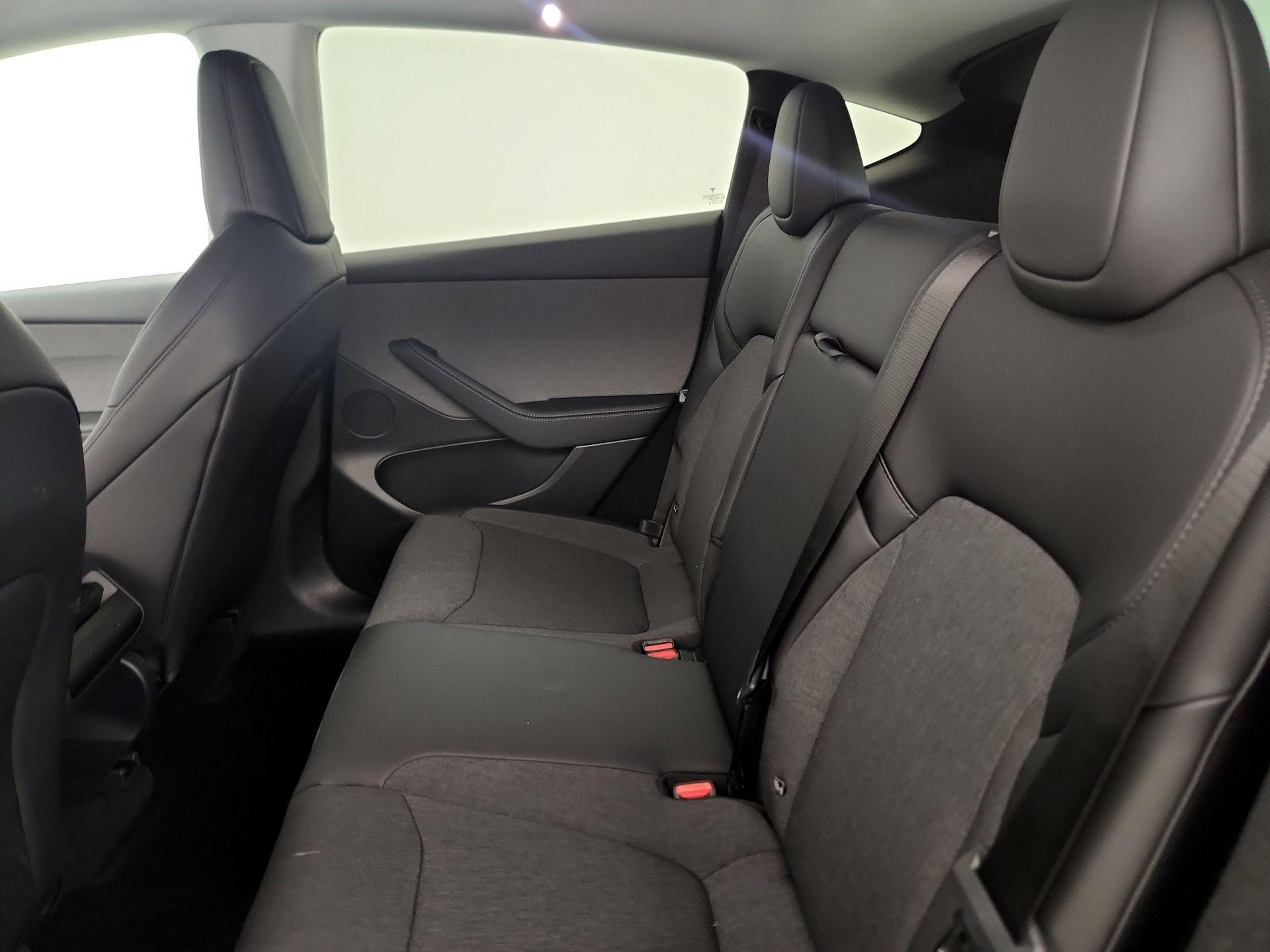 Thumbnail: 2026 Tesla Model Y - 18