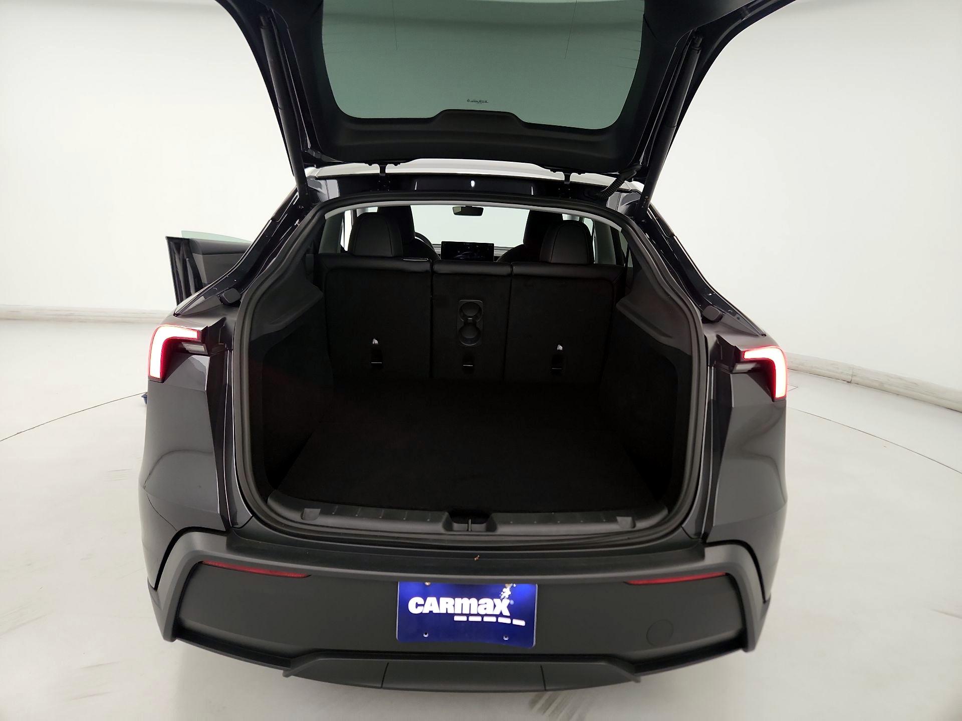 Thumbnail: 2026 Tesla Model Y - 19