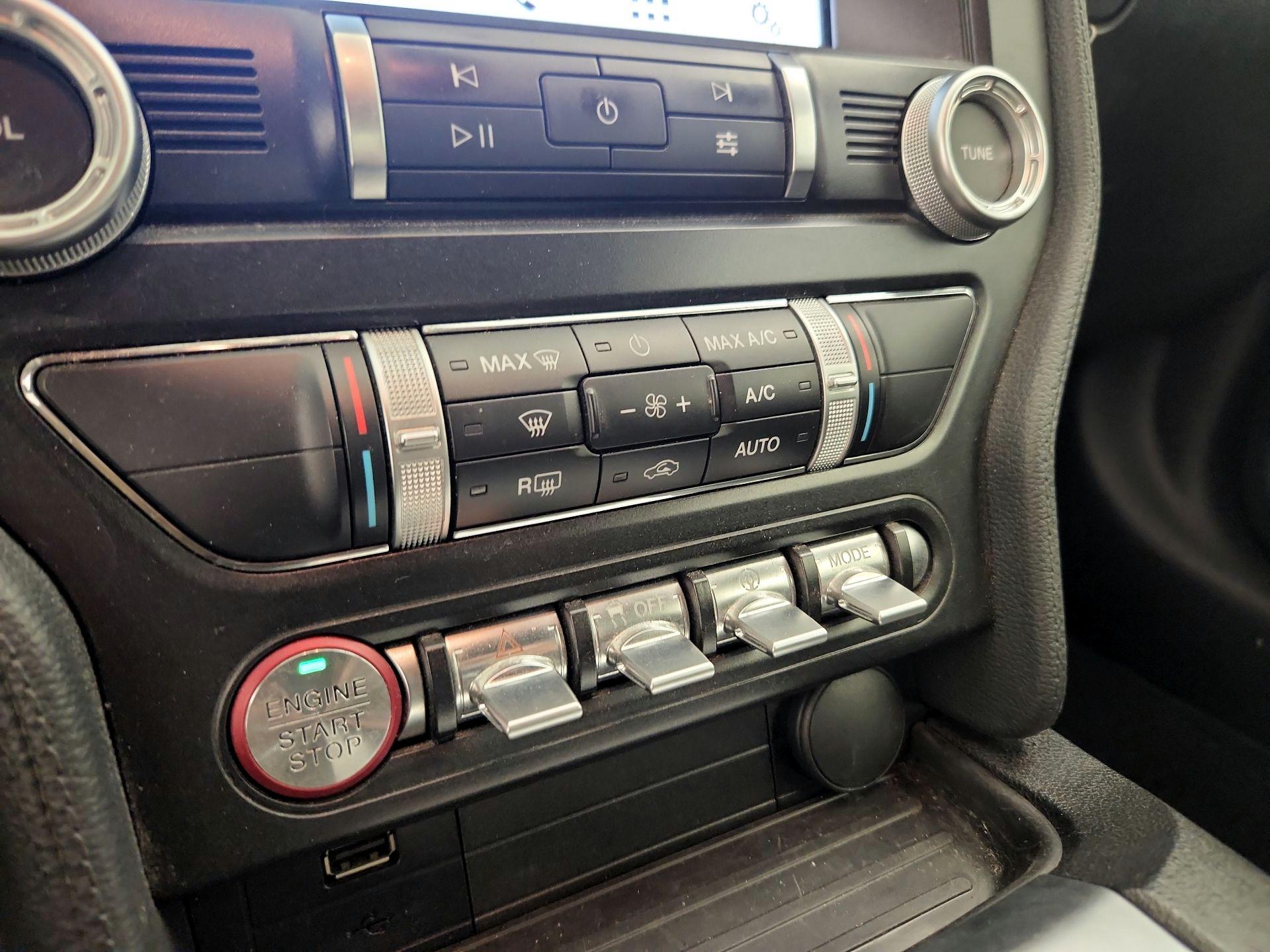 Thumbnail: 2019 Ford Mustang - 16