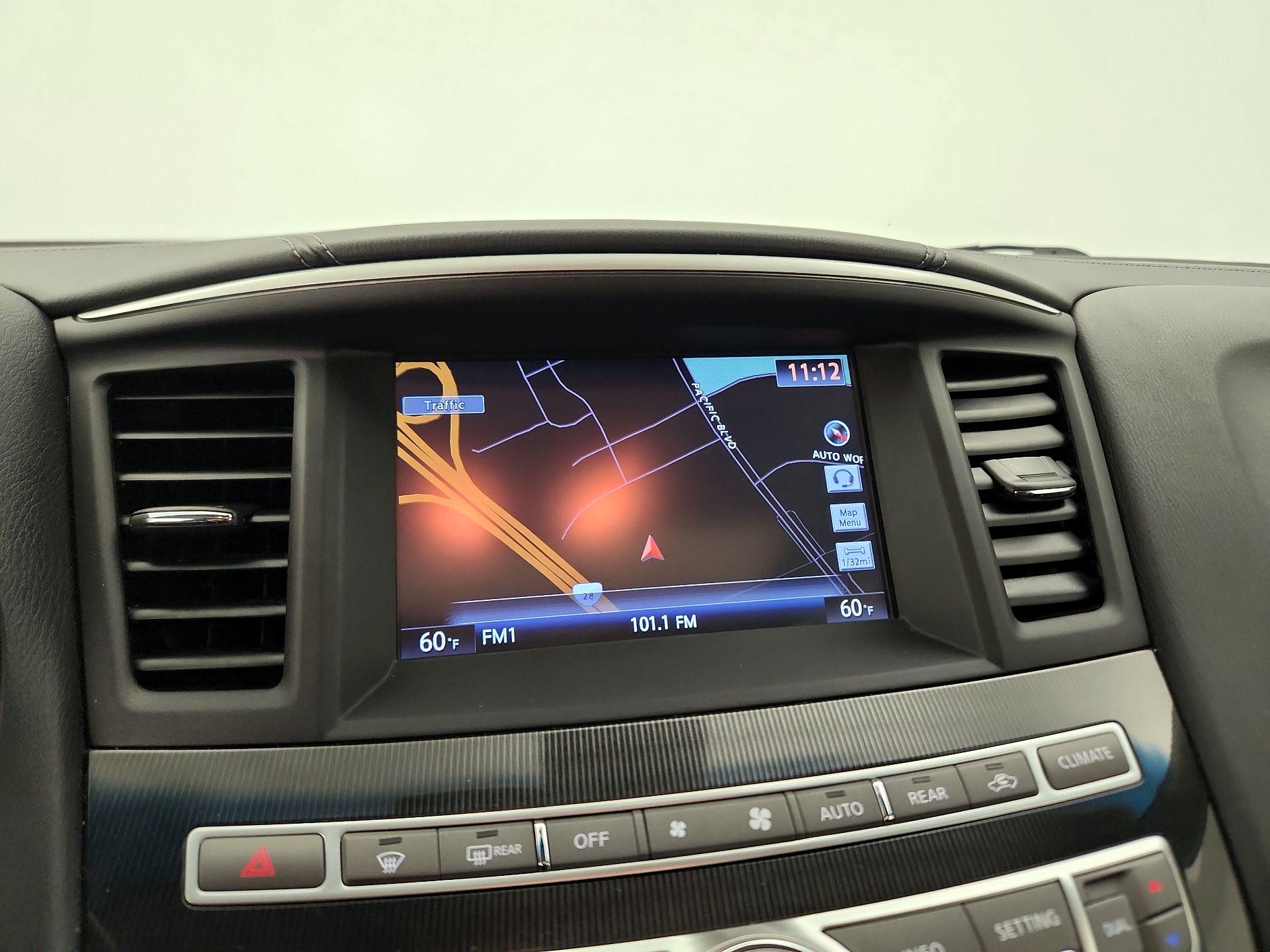 Thumbnail: 2016 INFINITI QX60 - 14