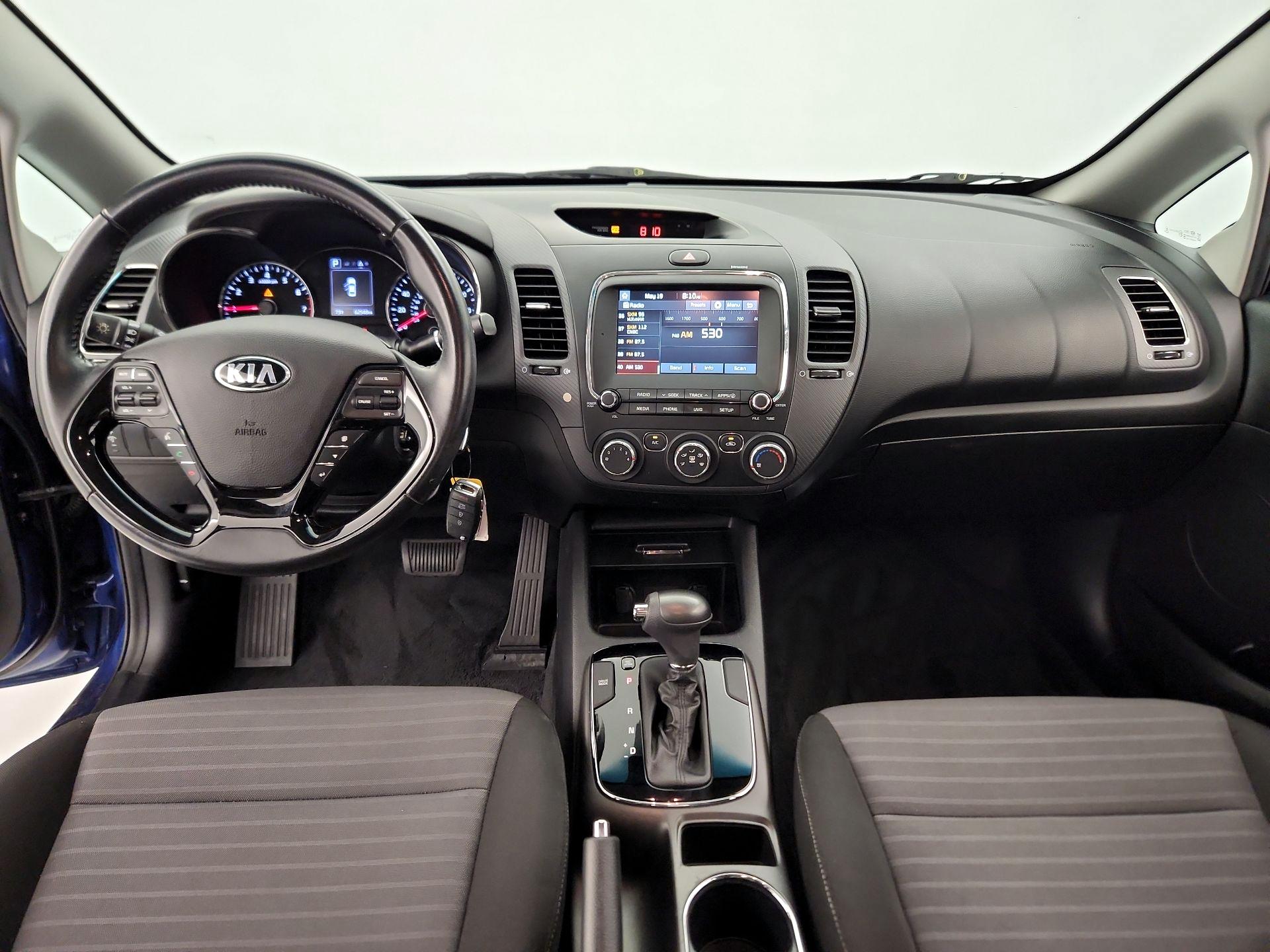 Thumbnail: 2018 Kia Forte - 9