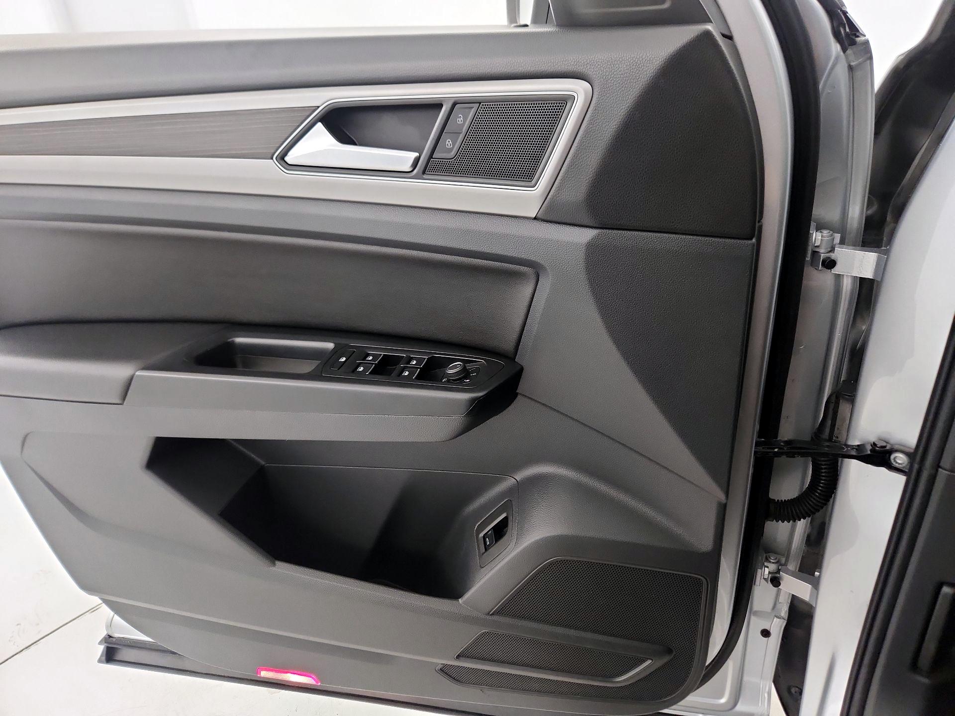 Thumbnail: 2019 Volkswagen Atlas - 12