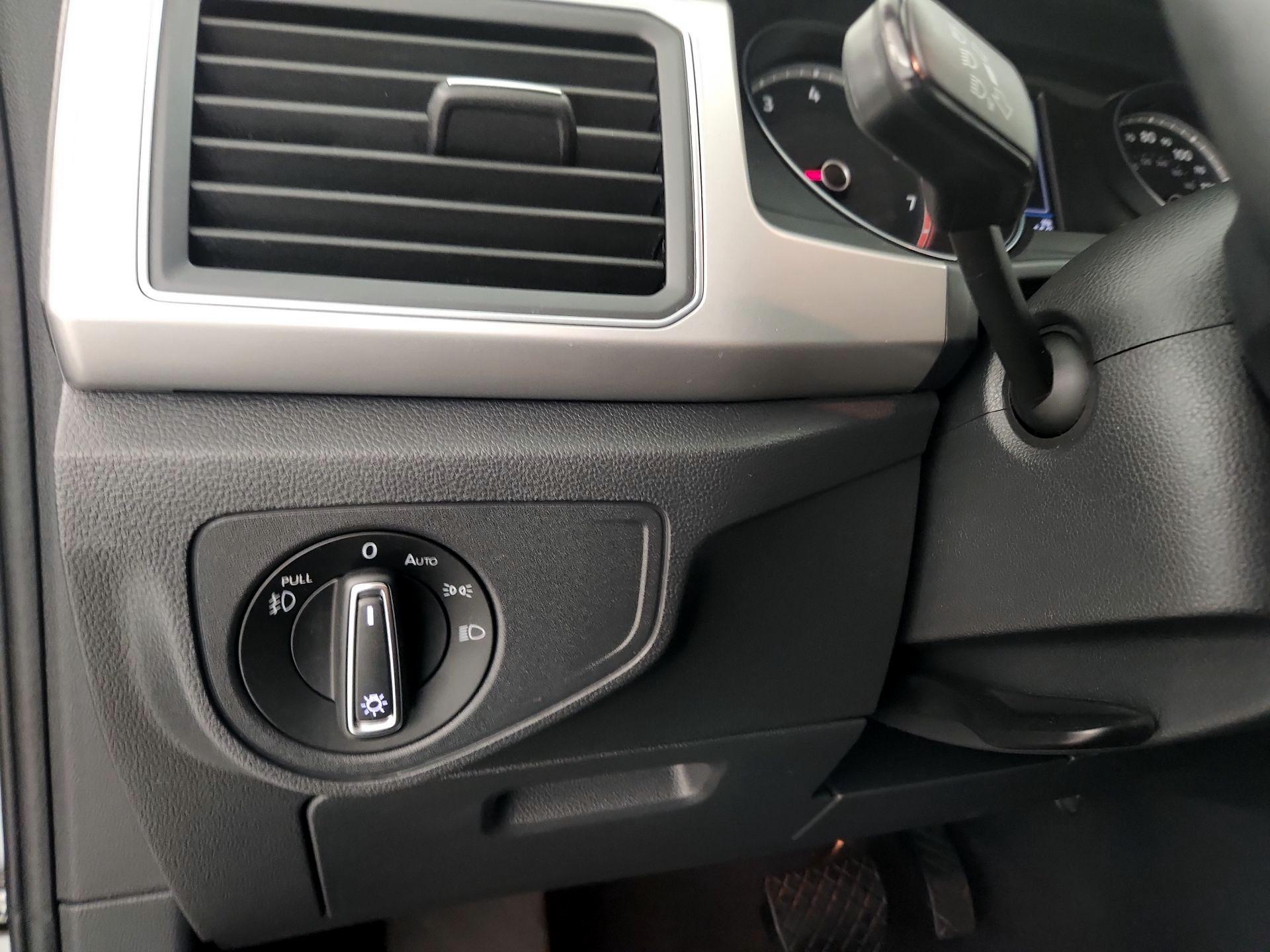 Thumbnail: 2019 Volkswagen Atlas - 13