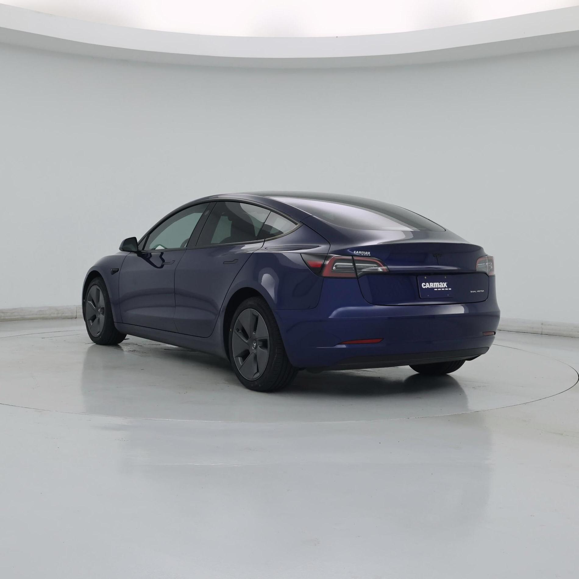 Thumbnail: 2023 Tesla Model 3 - 2