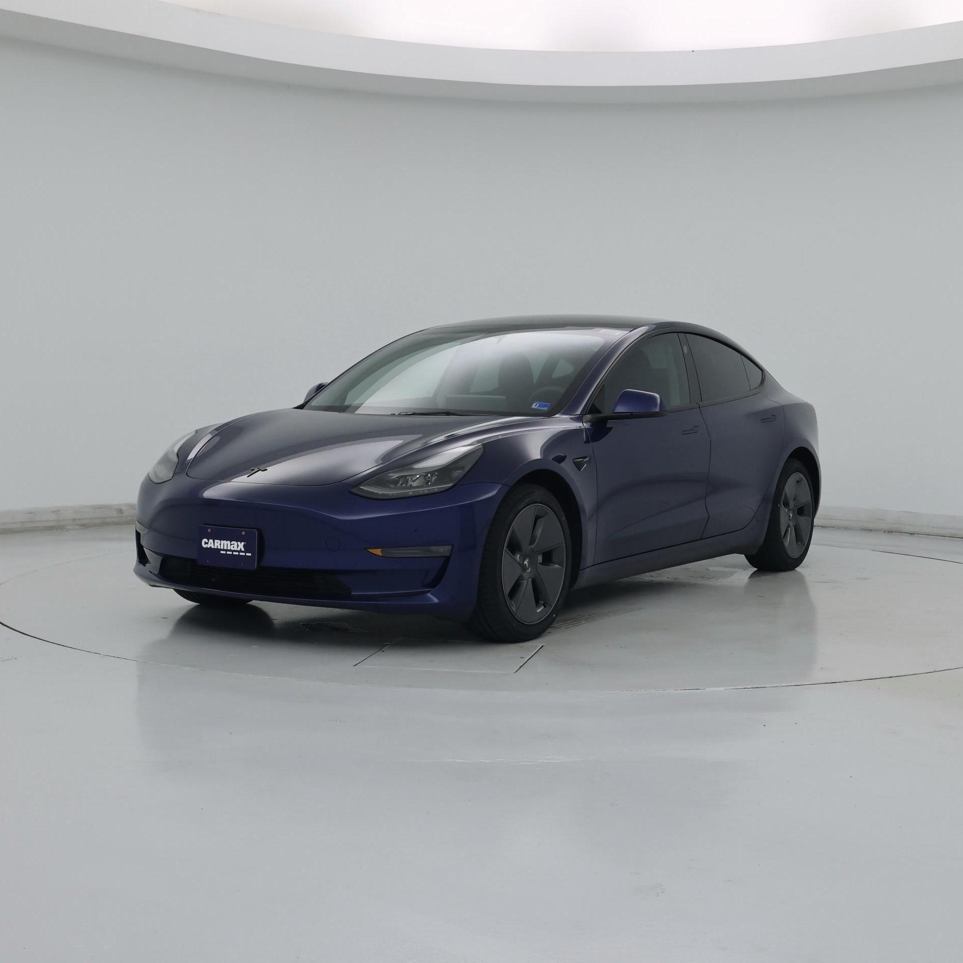 Thumbnail: 2023 Tesla Model 3 - 4
