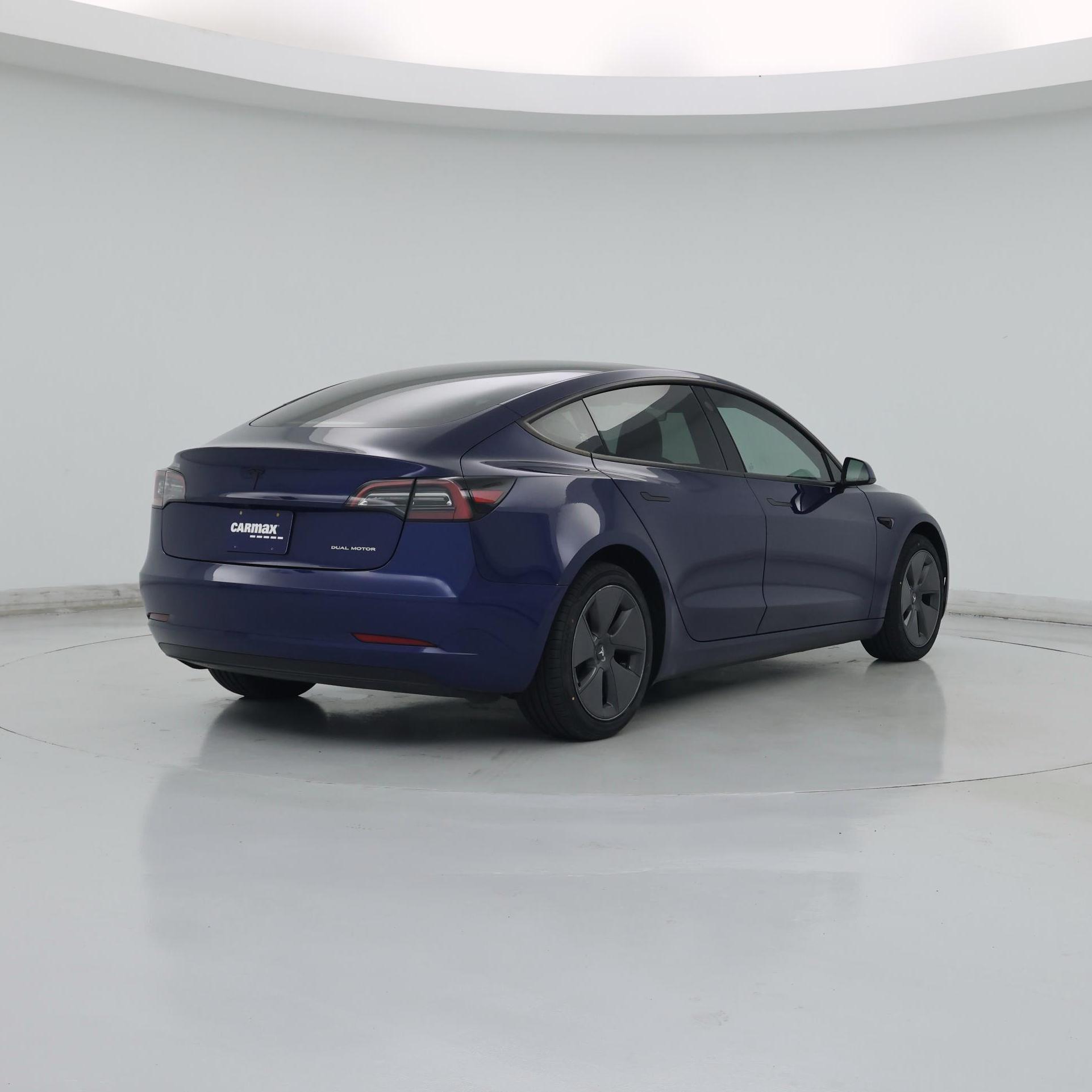Thumbnail: 2023 Tesla Model 3 - 8