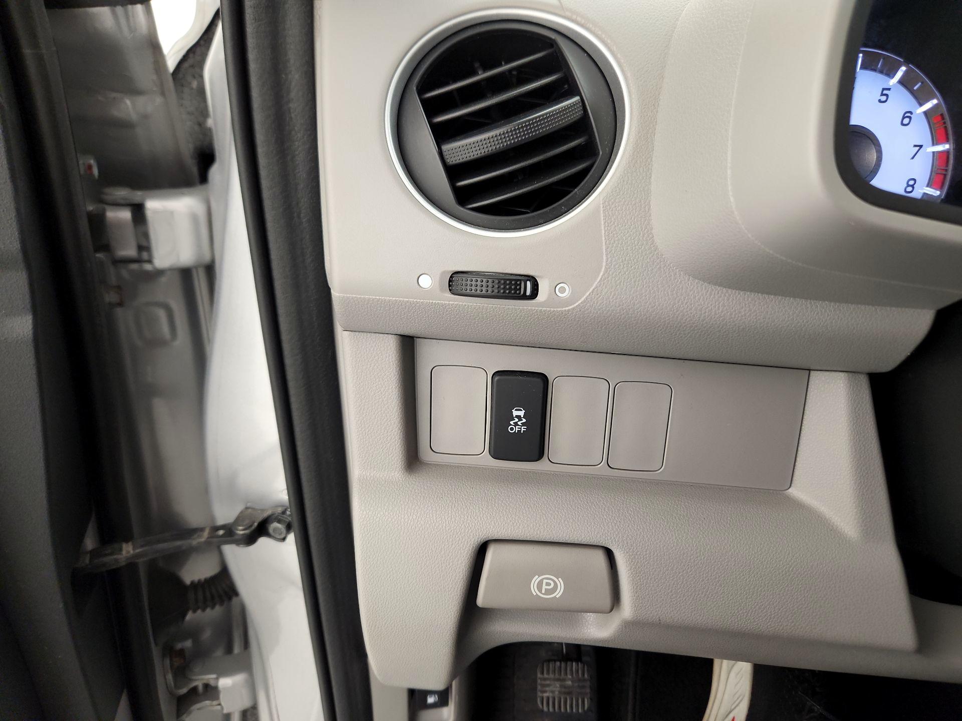 Thumbnail: 2015 Honda Pilot - 13
