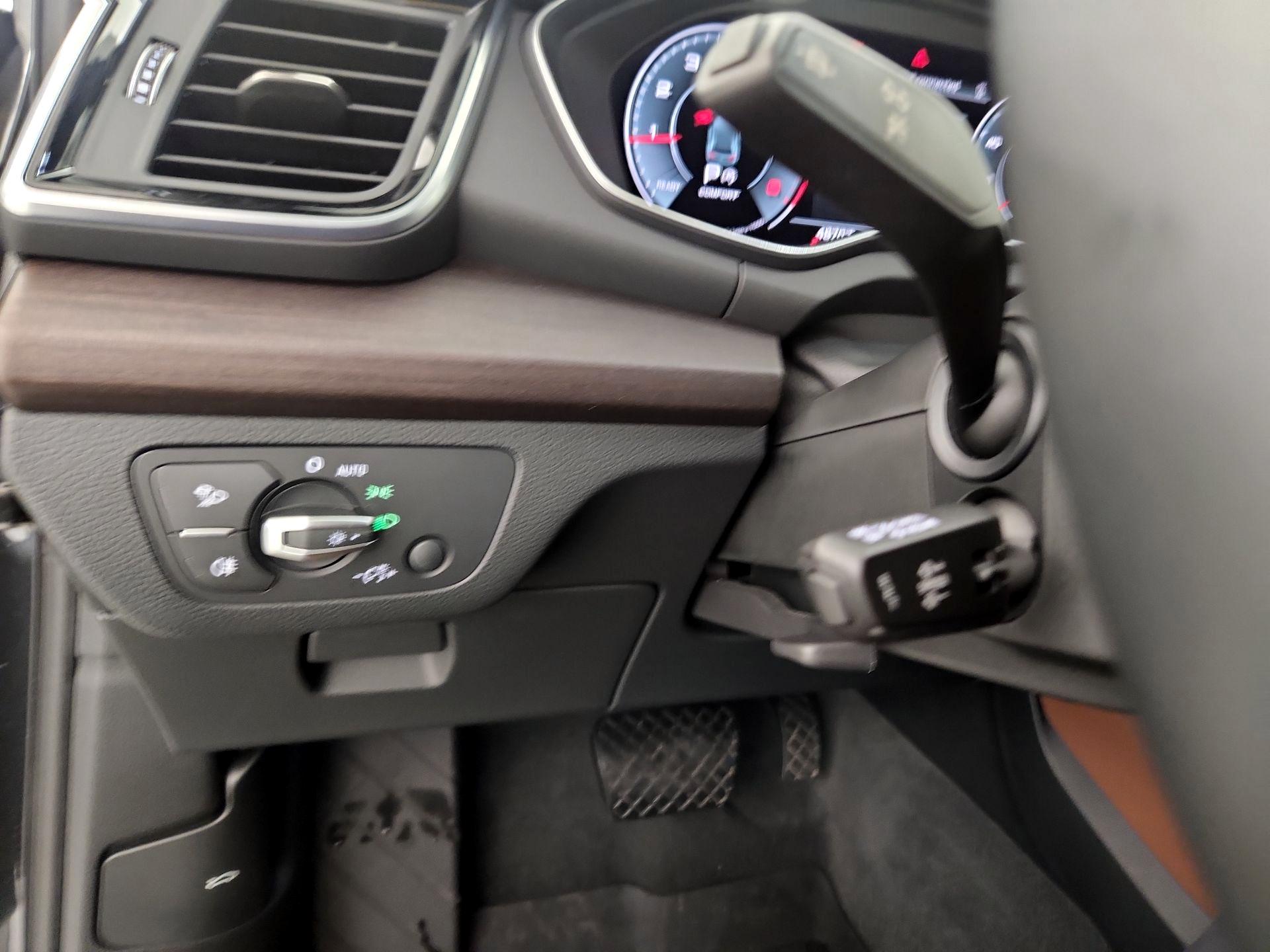 Thumbnail: 2021 Audi Q5 - 13