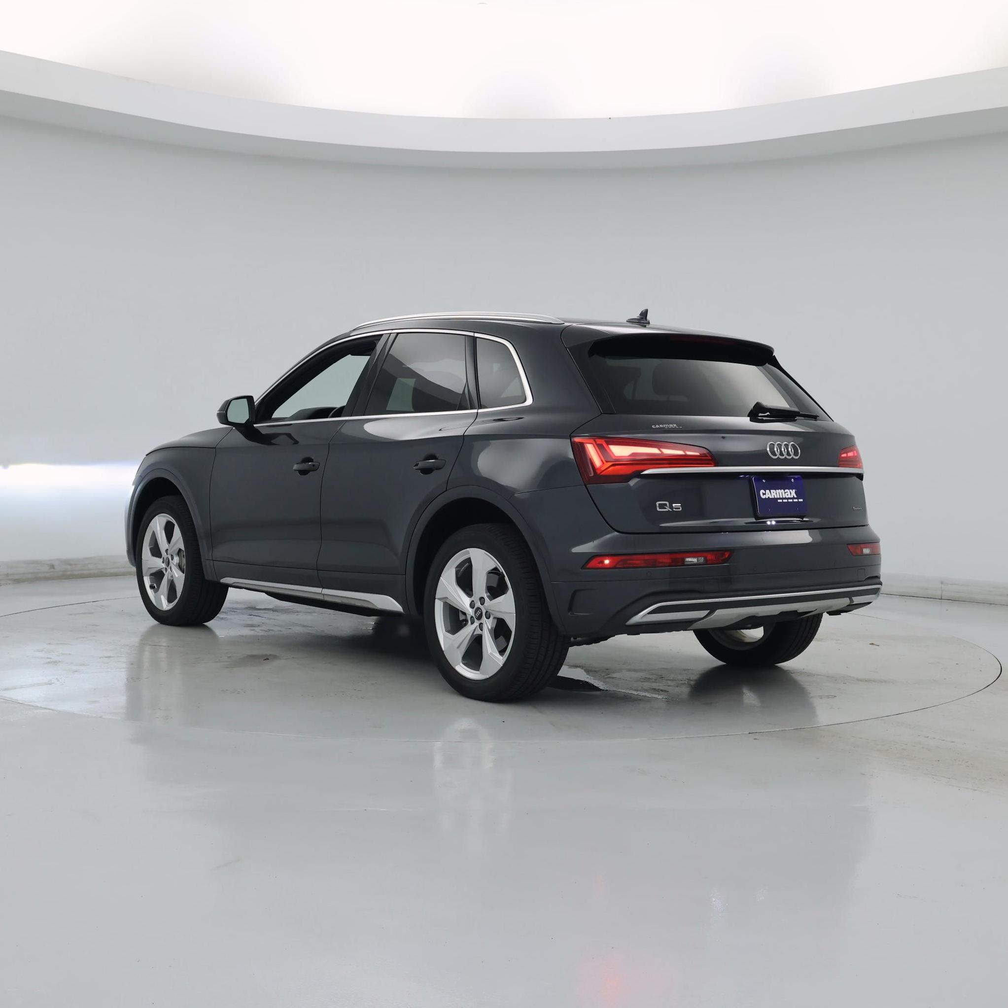 Thumbnail: 2021 Audi Q5 - 2