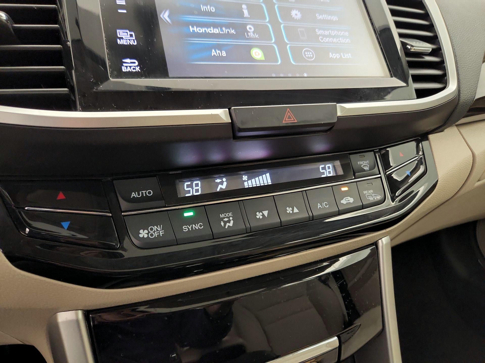 Thumbnail: 2017 Honda Accord - 16