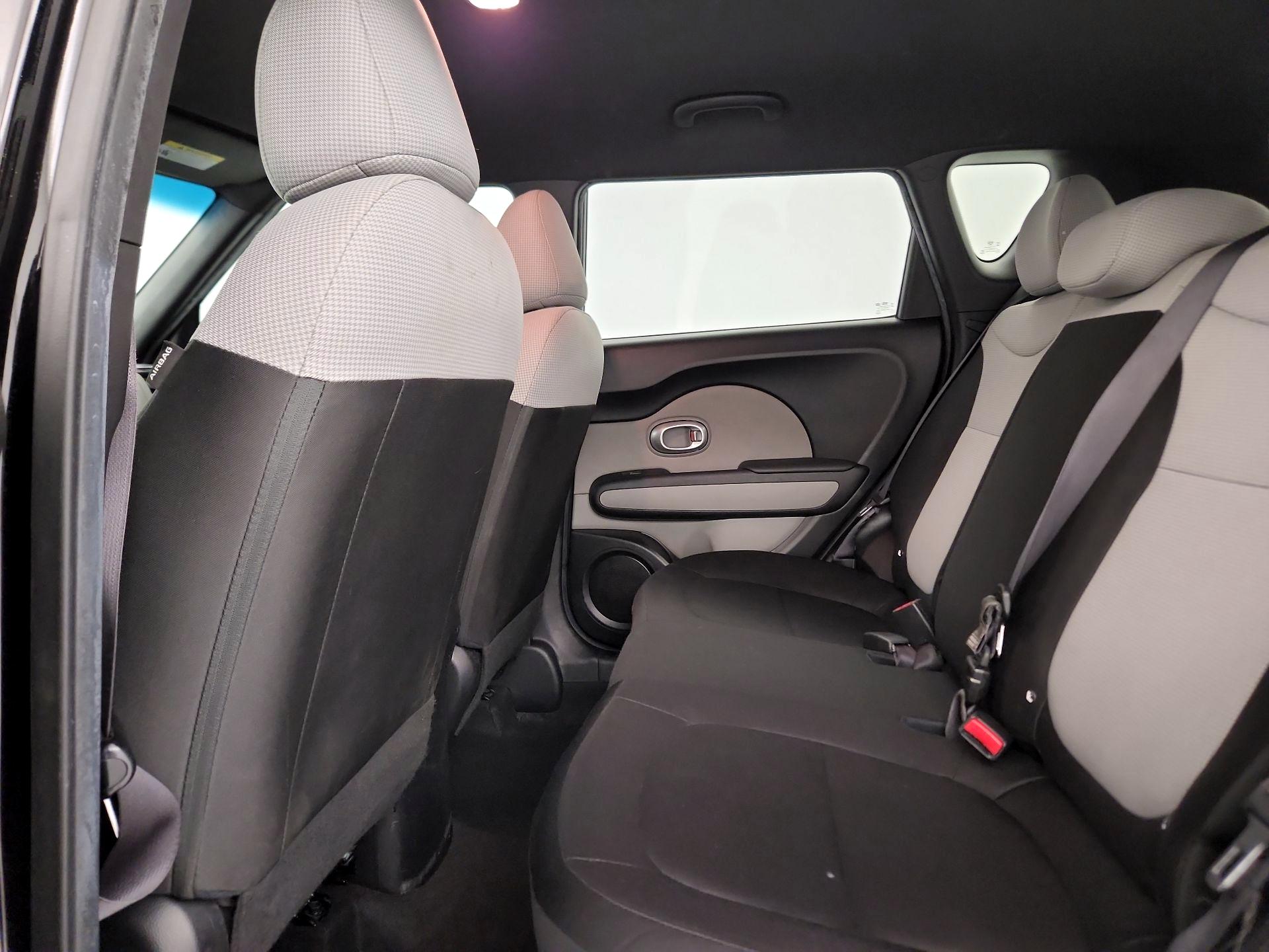 Thumbnail: 2018 Kia Soul - 17