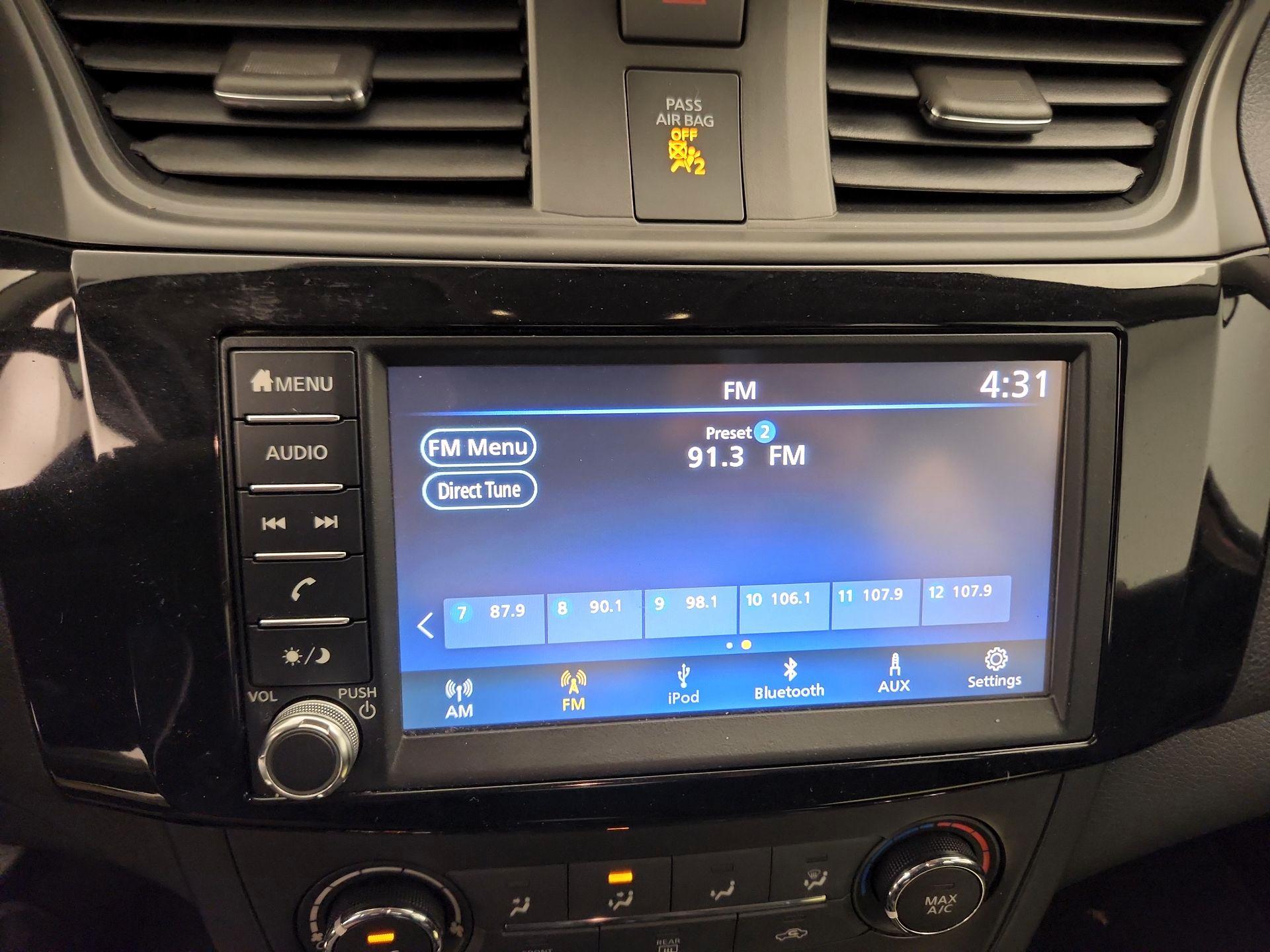 Thumbnail: 2019 Nissan Sentra - 15