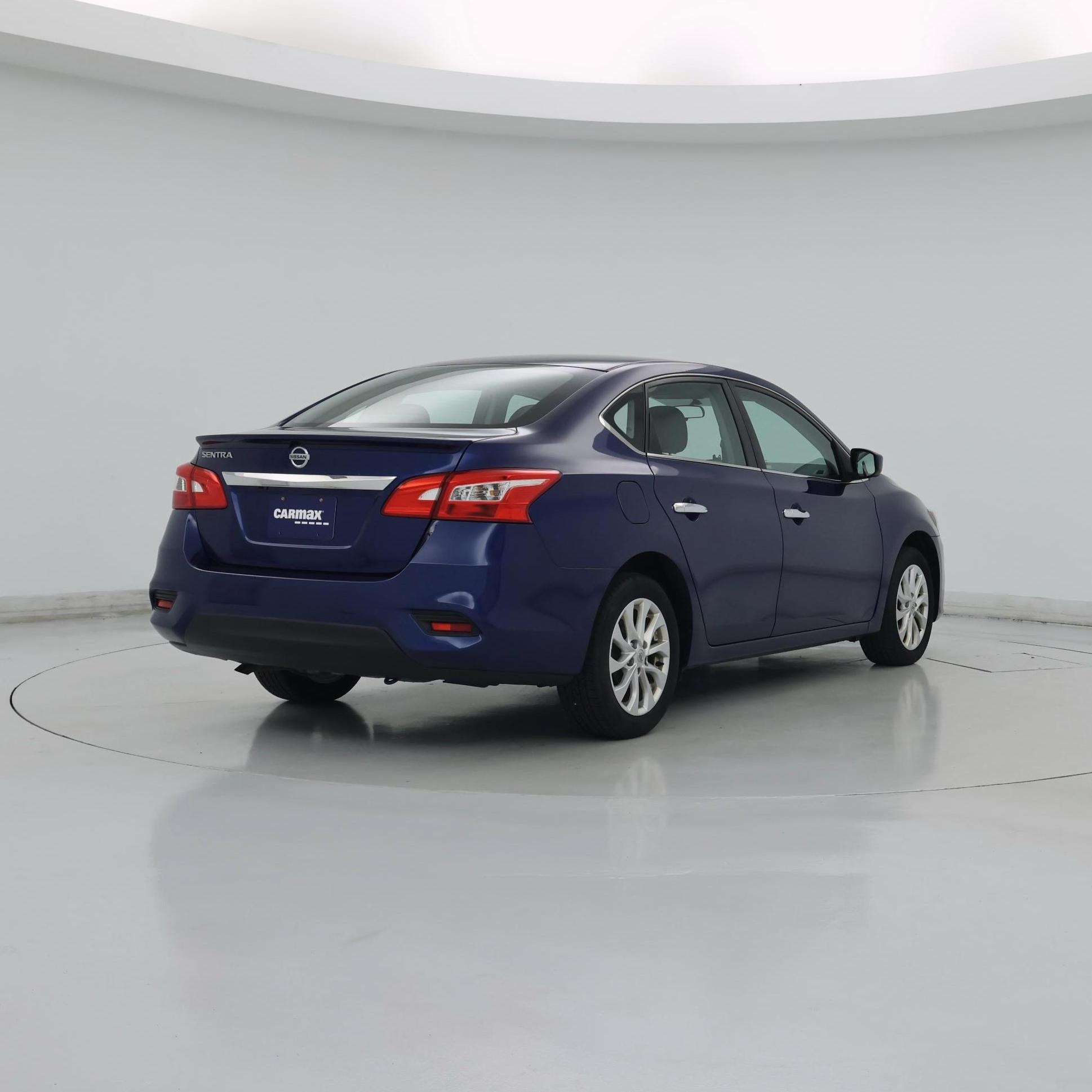 Thumbnail: 2019 Nissan Sentra - 8